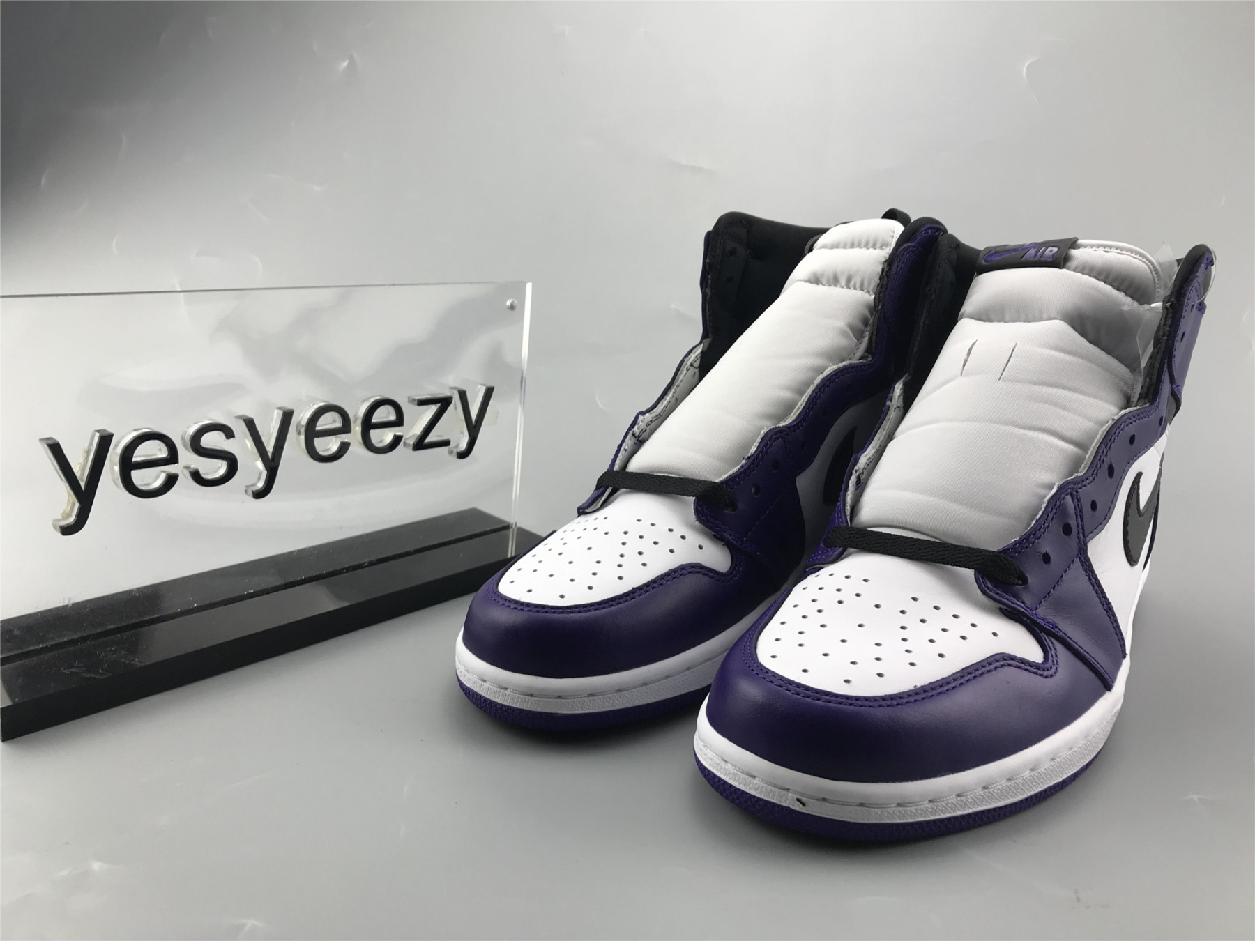 UA AIR JORDAN 1 RETRO HIGH OG