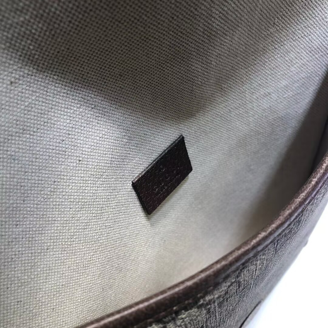 Gvc*1 Neo Vintage Messenger Bag 26x26x5cm