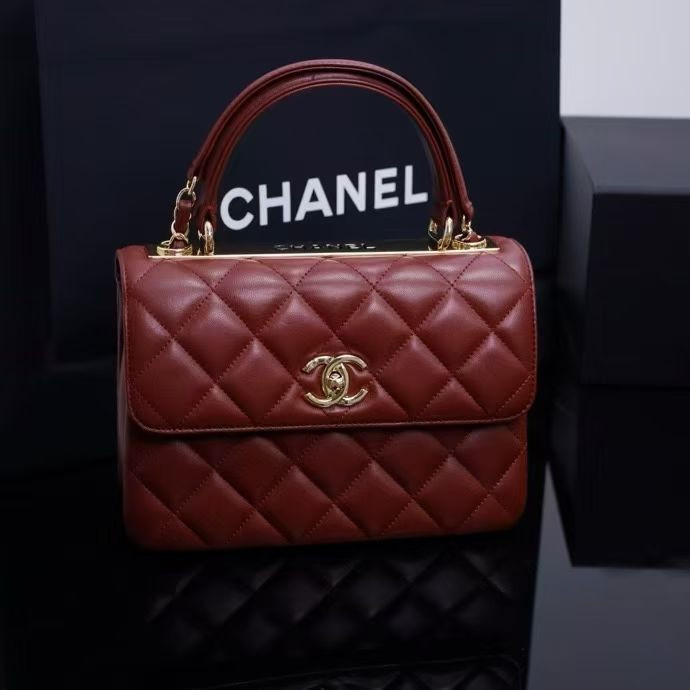 Ch**el flap bag with top handle 17x25x12cm