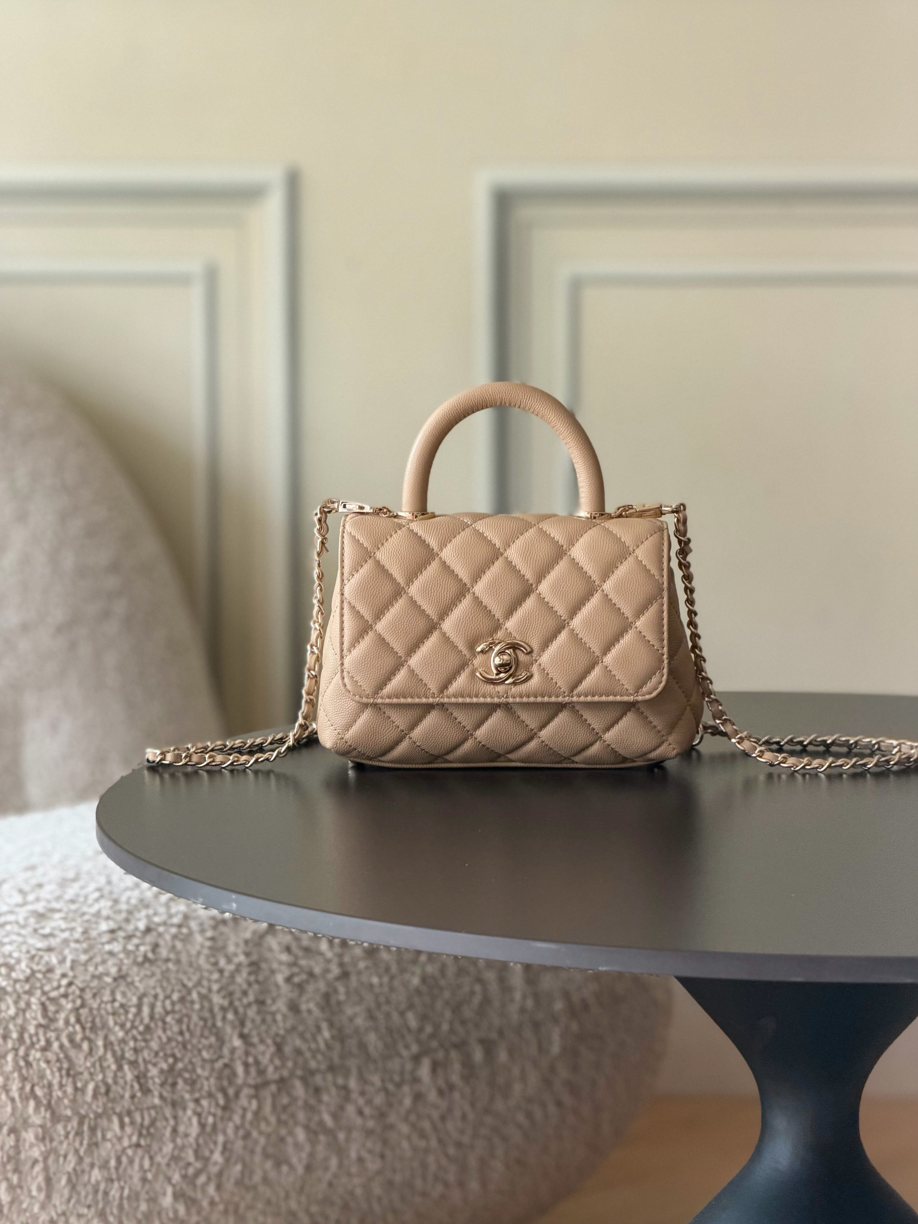 CHANEL mini coco handle 13x19x9cm