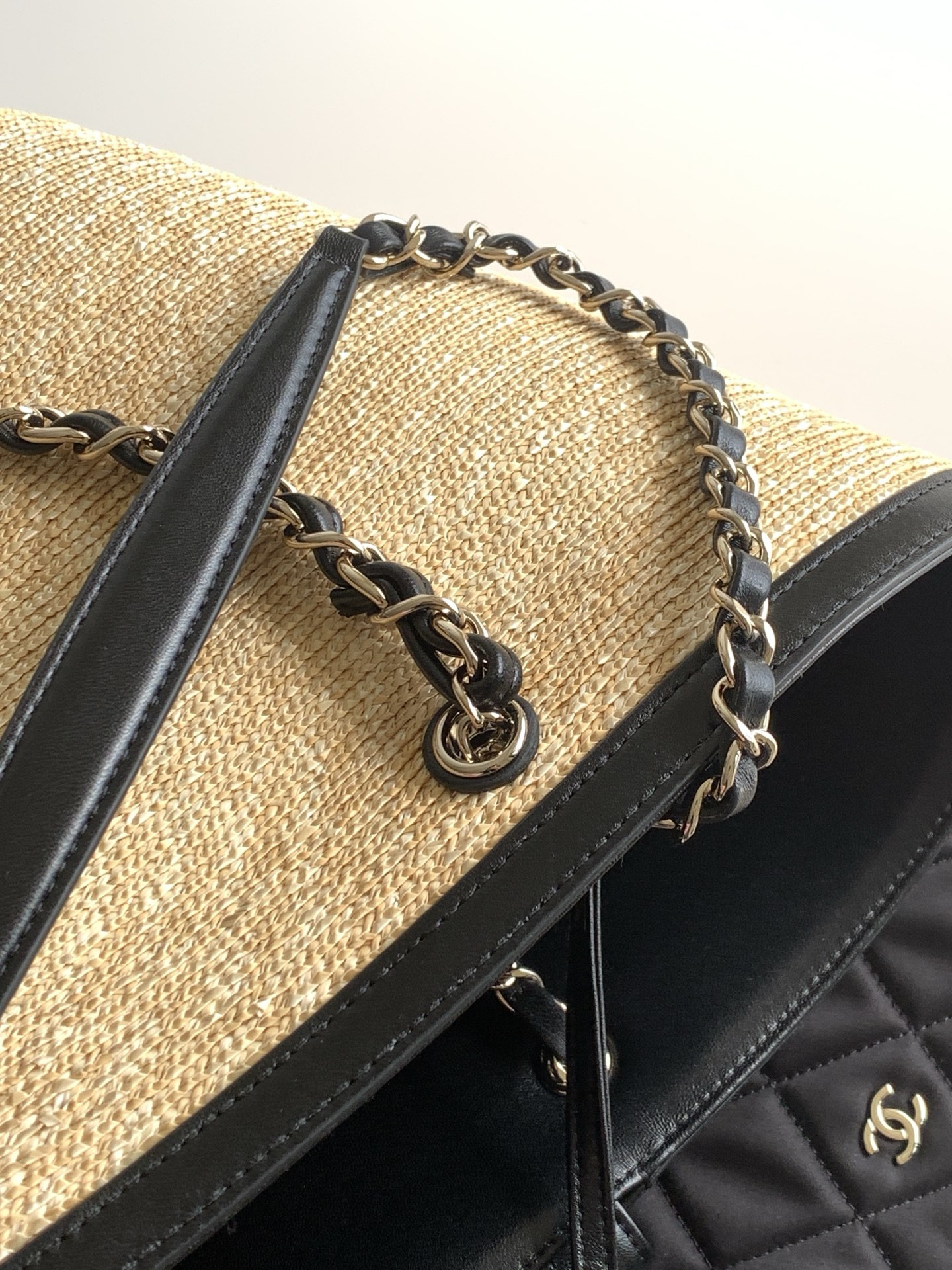 Chanel Shopping Bag 26x54x18cm