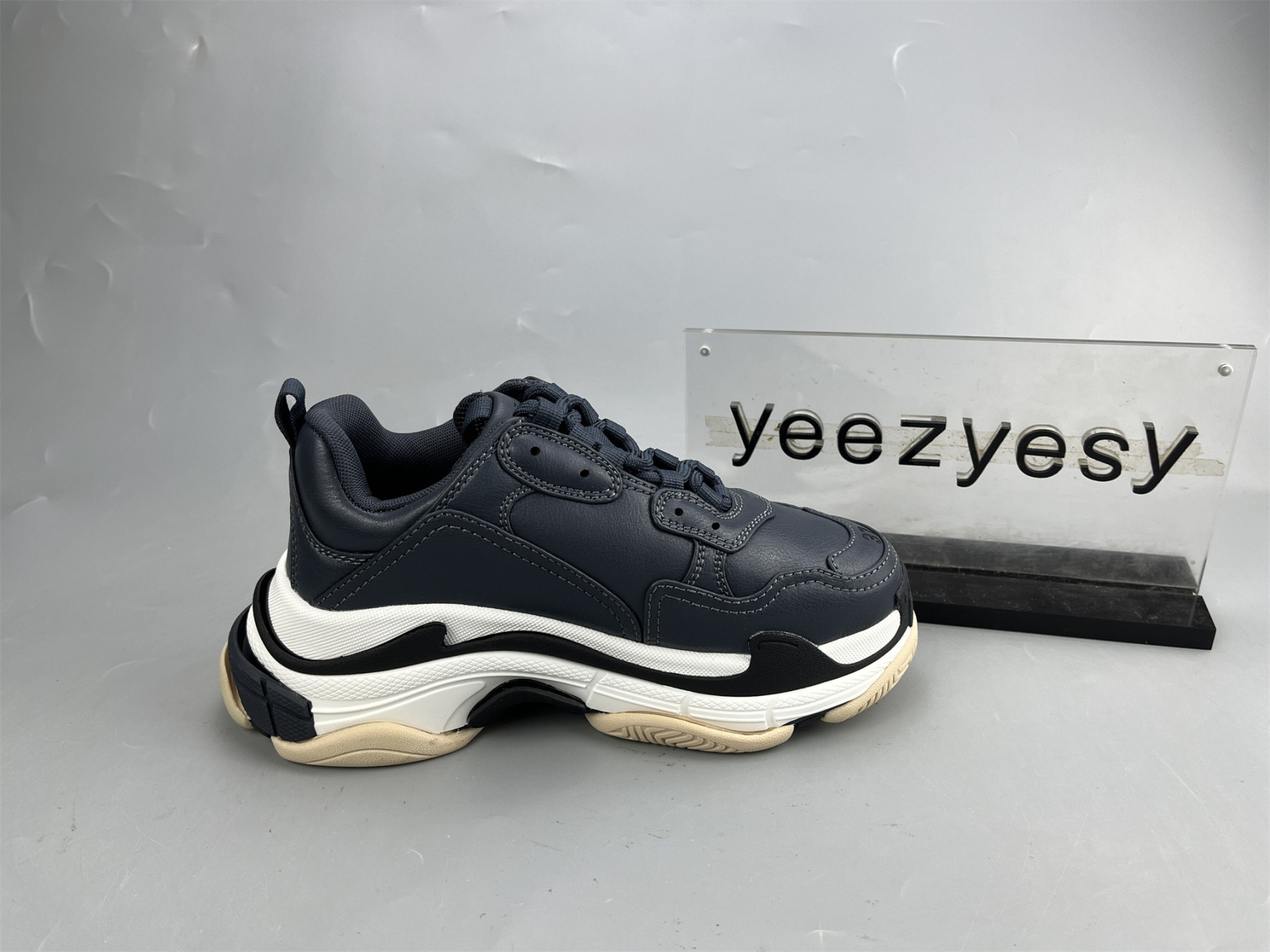 UA TRIPLE S CLEAR SOLE GREY WHITE BLUE