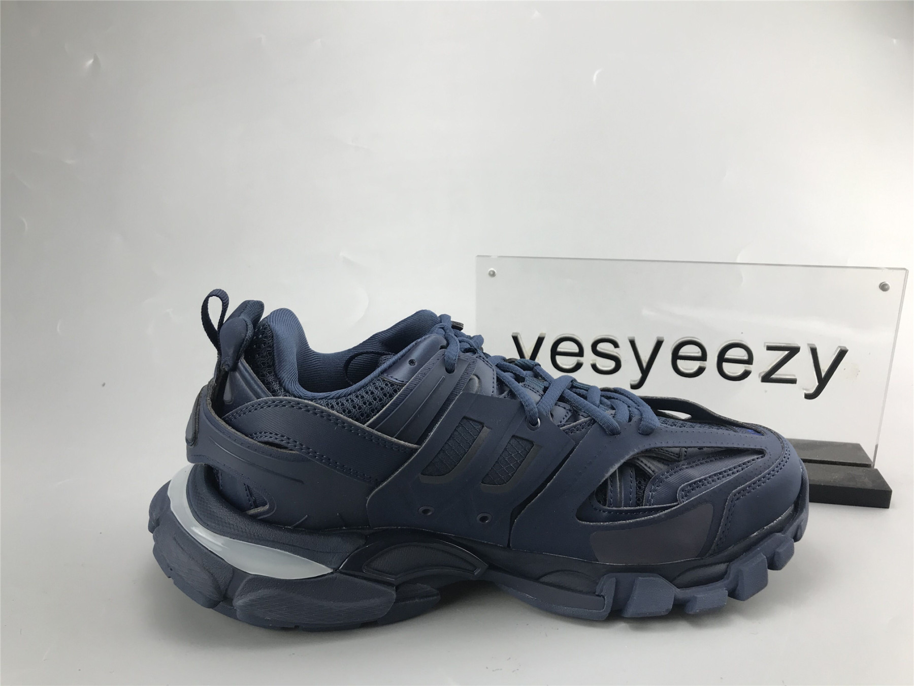 UA TRACK TRAINER DARK NAVY SNEAKER WITH LED LIGHTS