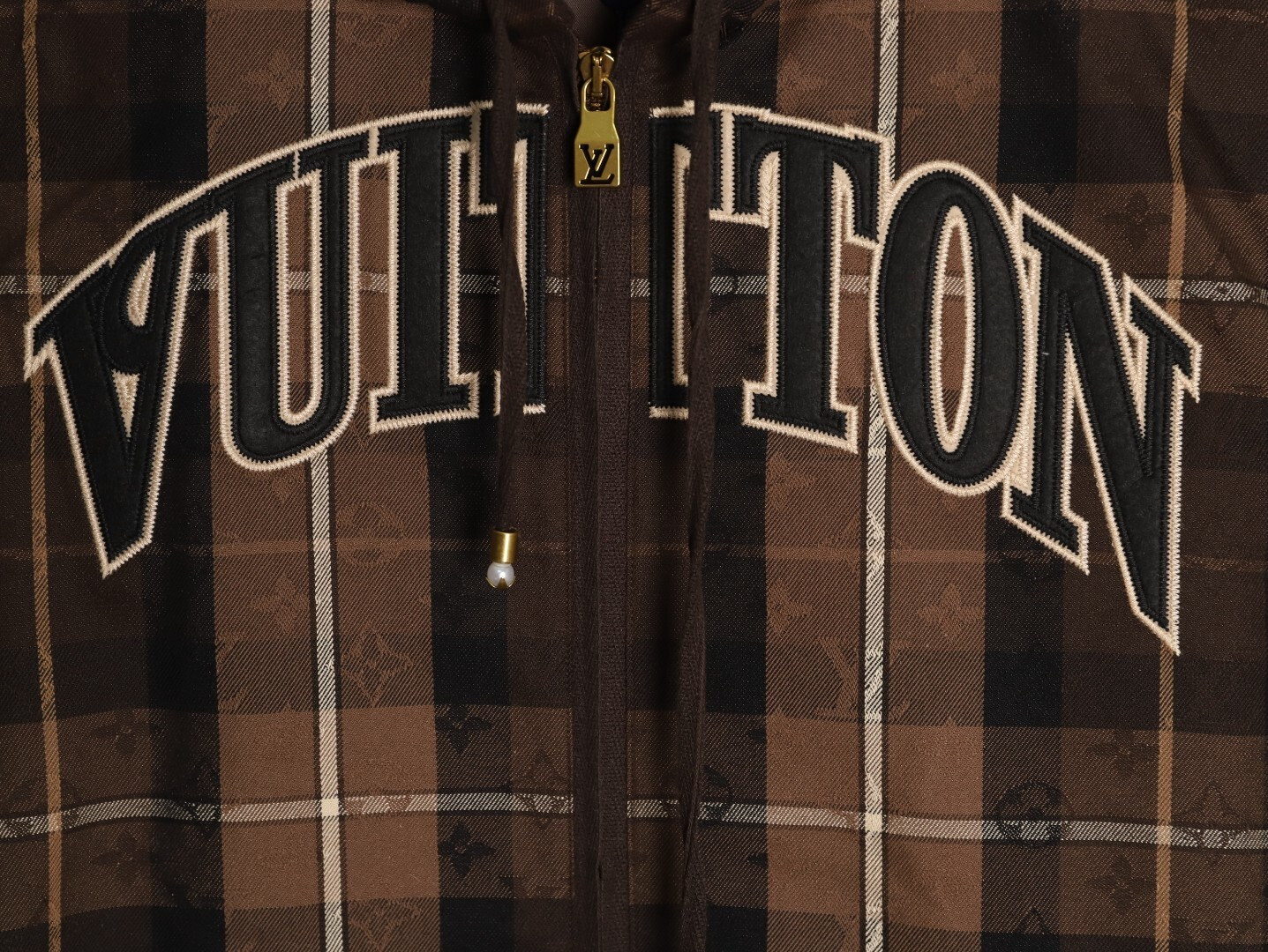 L0vis Vvtt0n Coats Suit