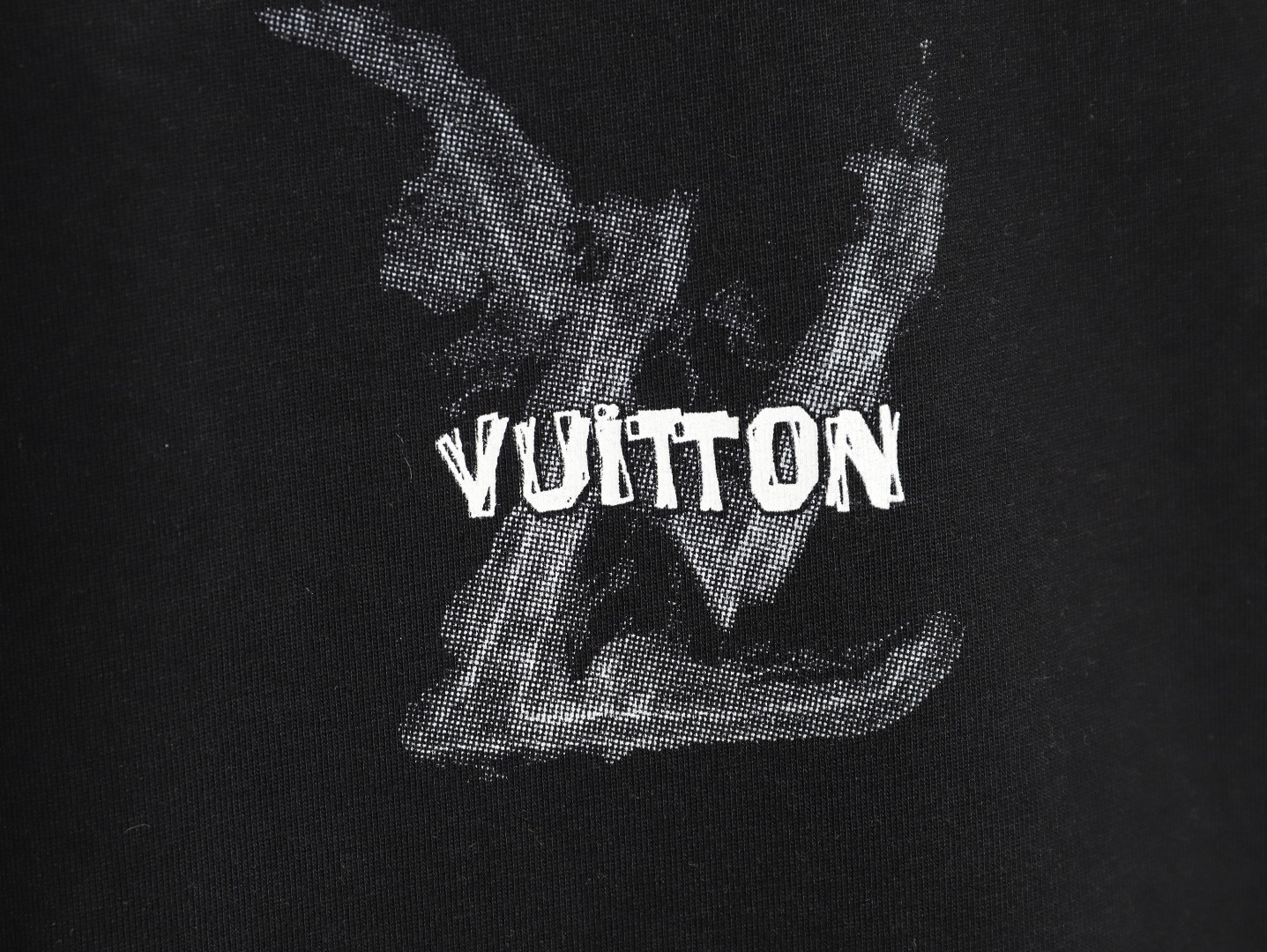 L0vis Vvtt0n Long-sleeved T-shirt