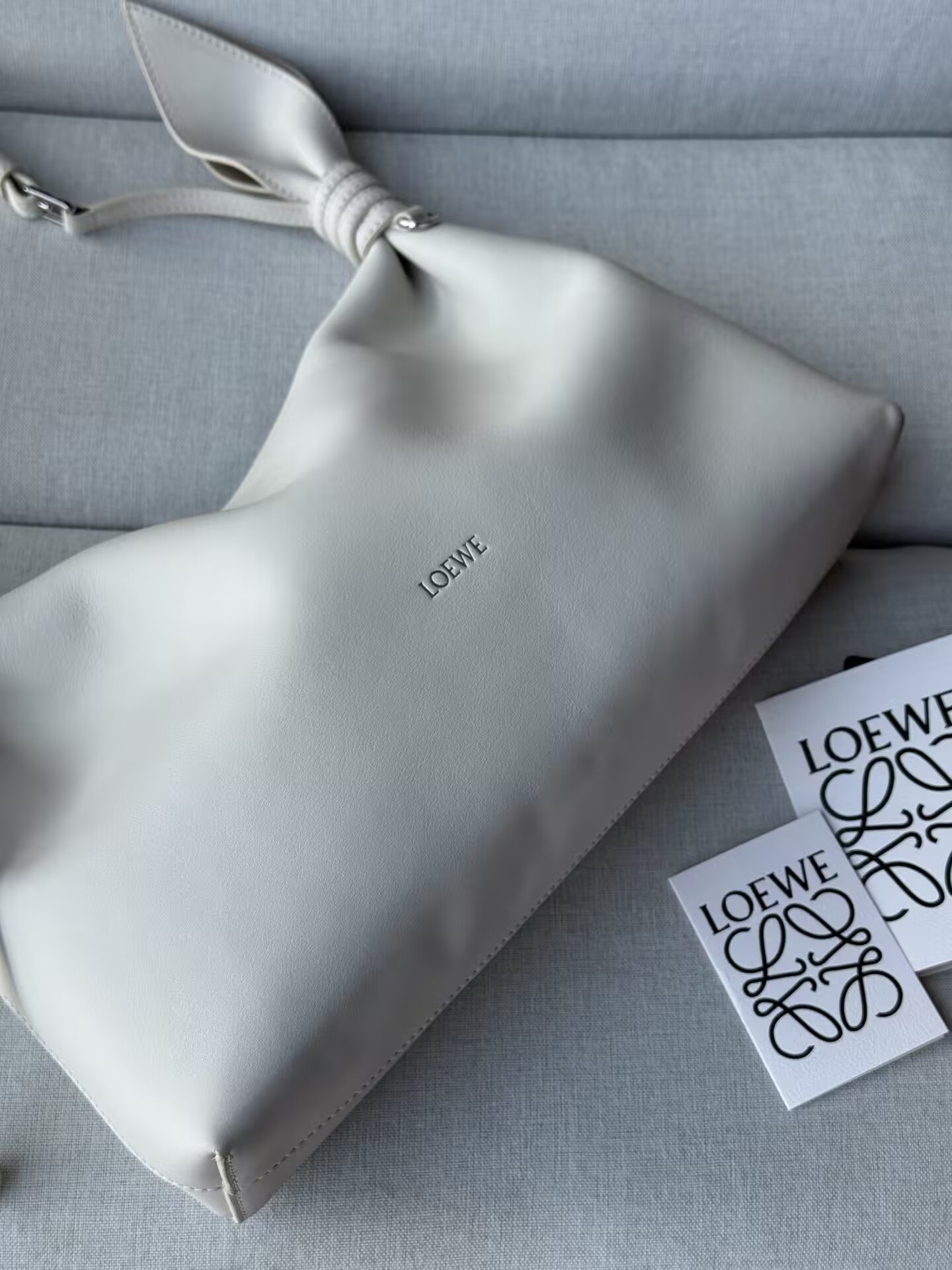 L0ew* Medium Scarf Bag 34x8.5x21cm