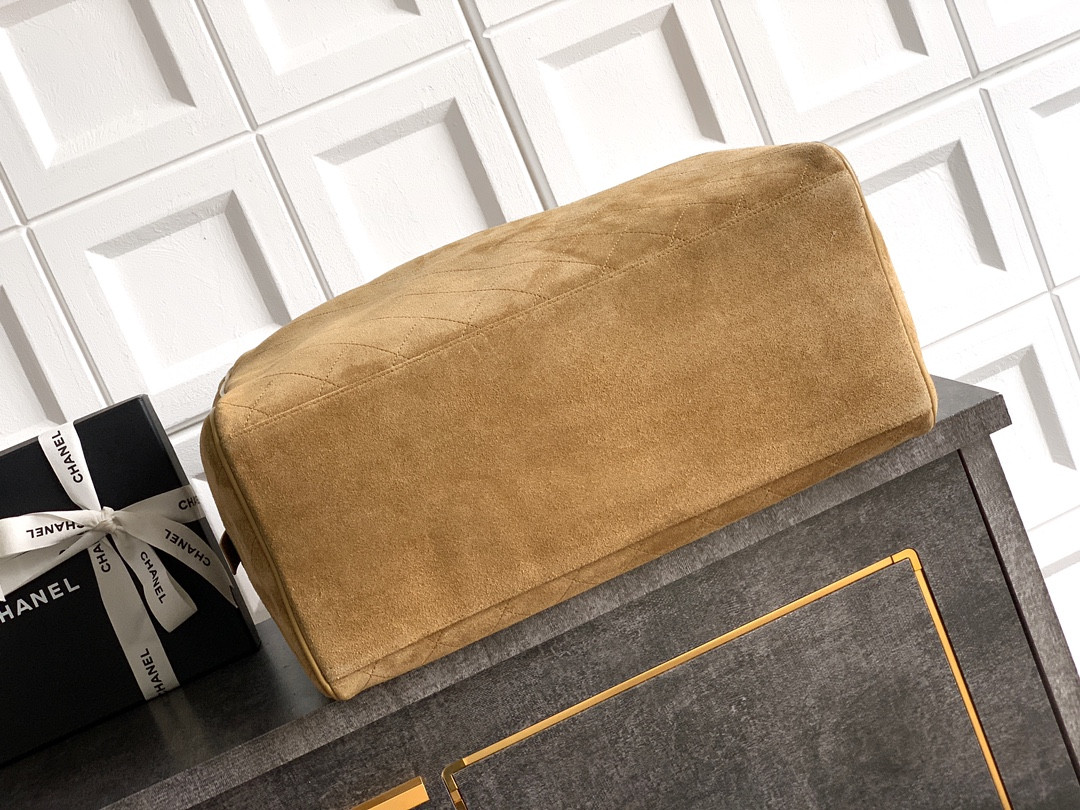 Chanel Boston Bag 41x31x23cm