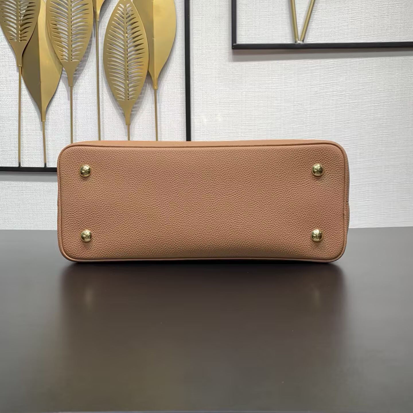 LV Capucines GM Souple M26259 38 x 23 x 16 cm