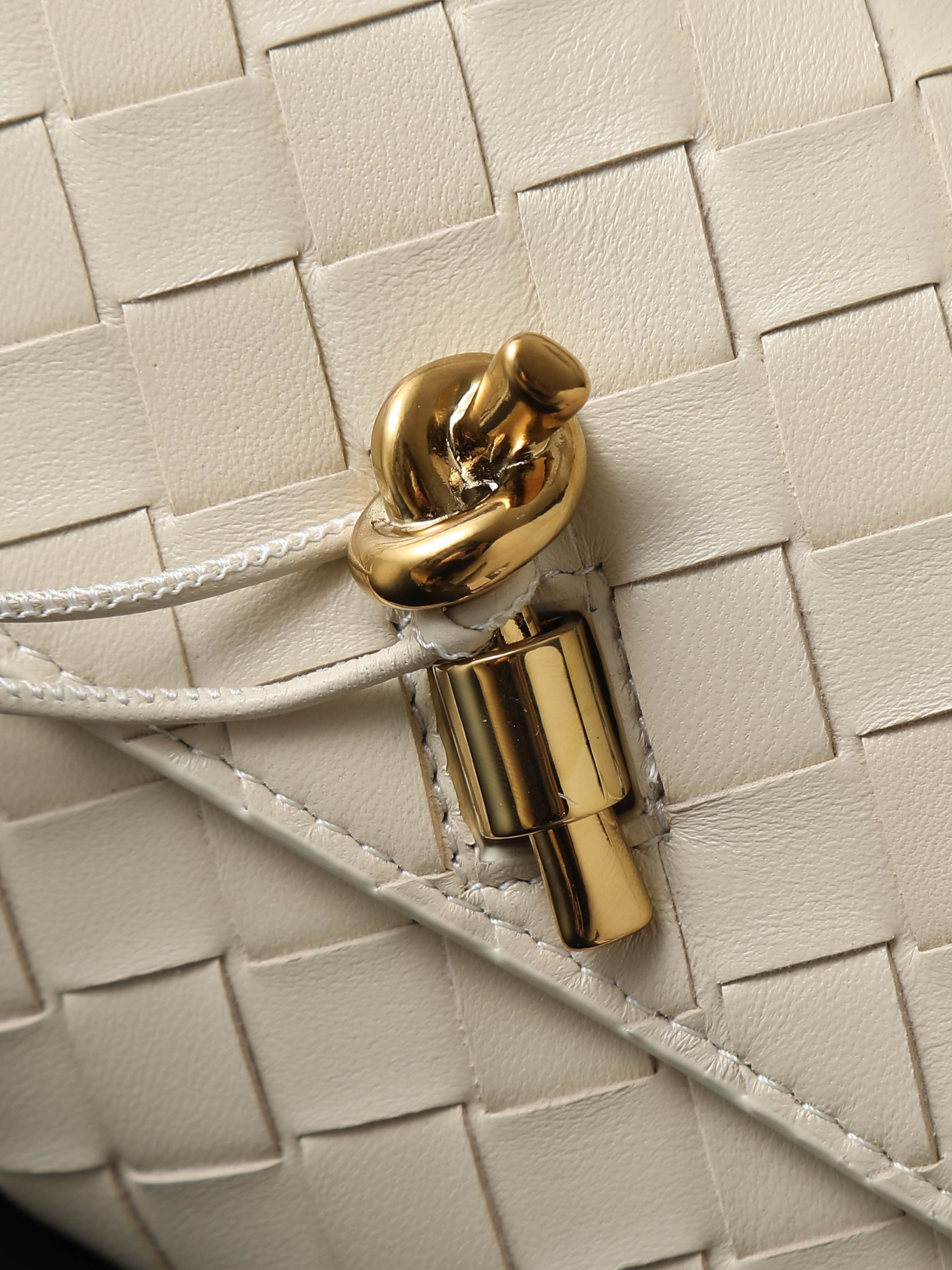 B0tt*ga Ven*ta Long Clutch Andiamo With Handle Fondant 31x13x3cm