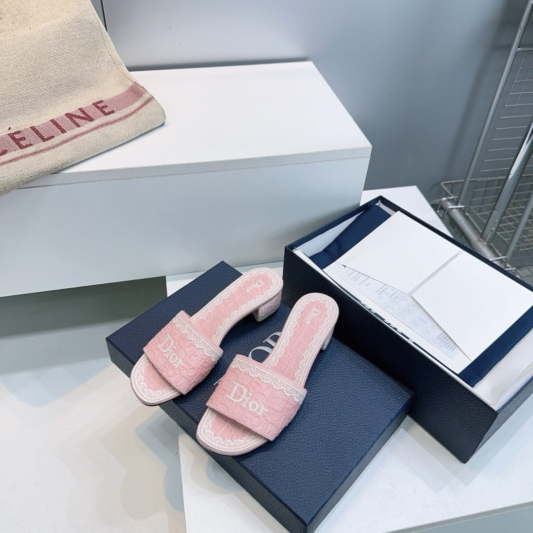 UA D10ramour D10r Dentelle Heeled Slide