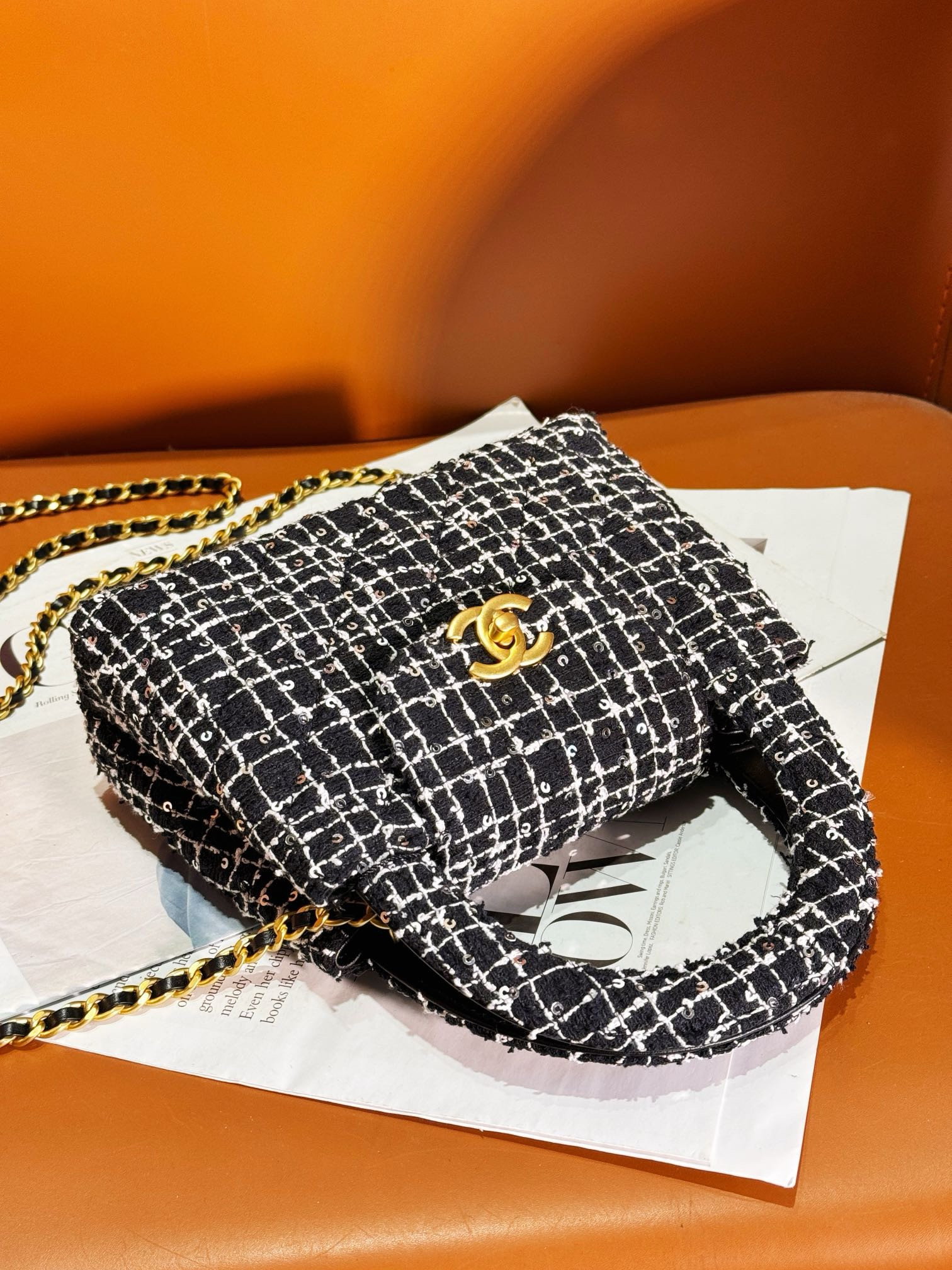 Ch**el Mini Shopping Bag 19x13x7cm