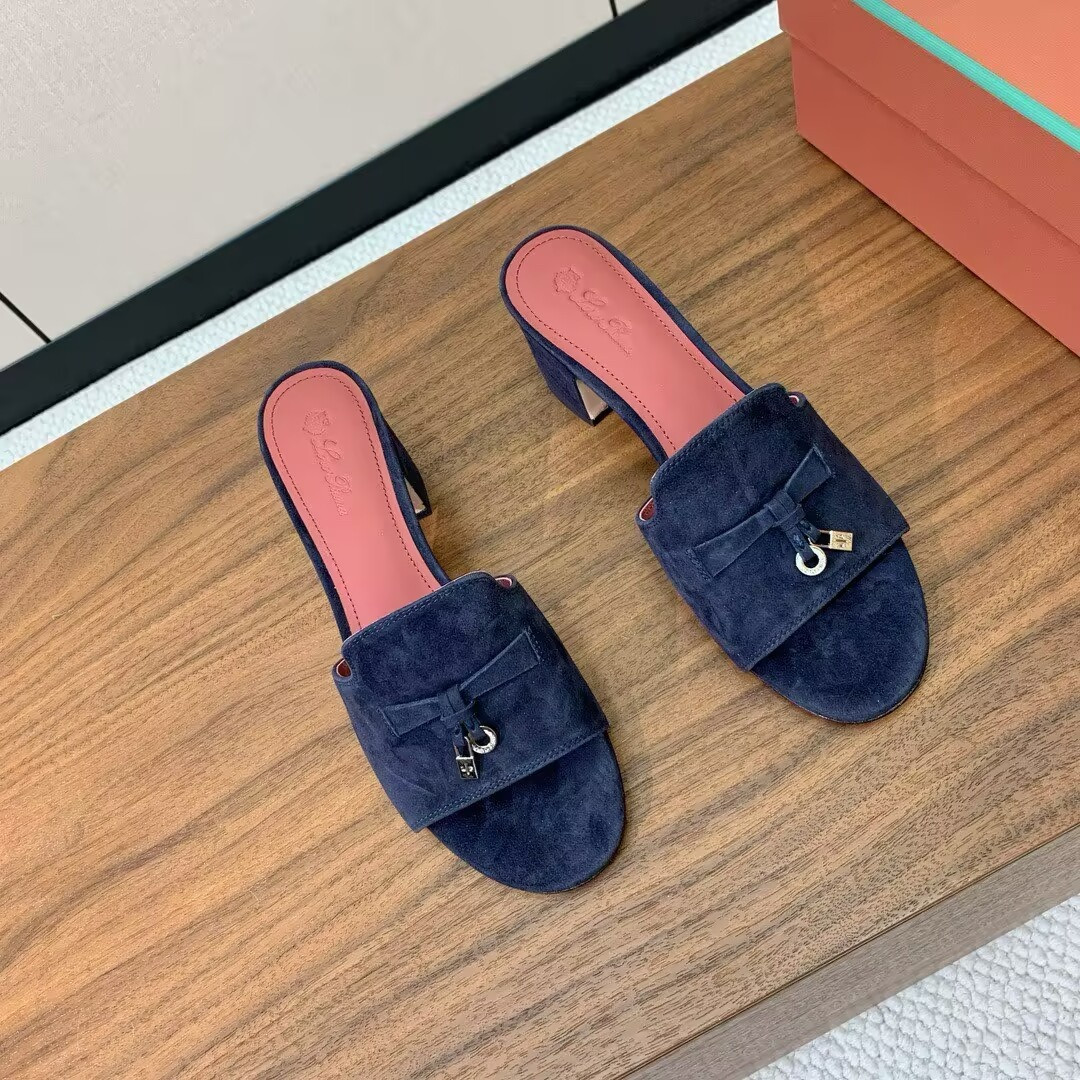 UA L0r0 P1ana Summer Charms Sandal