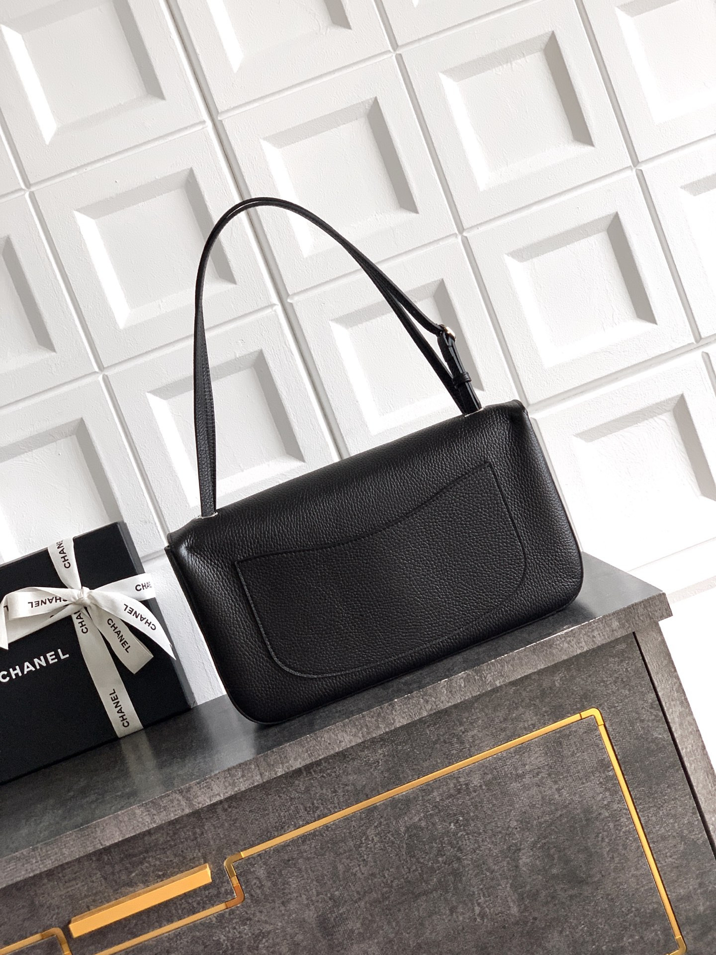 Ch**el maxi flapbag as6231 19.5x32x10cm