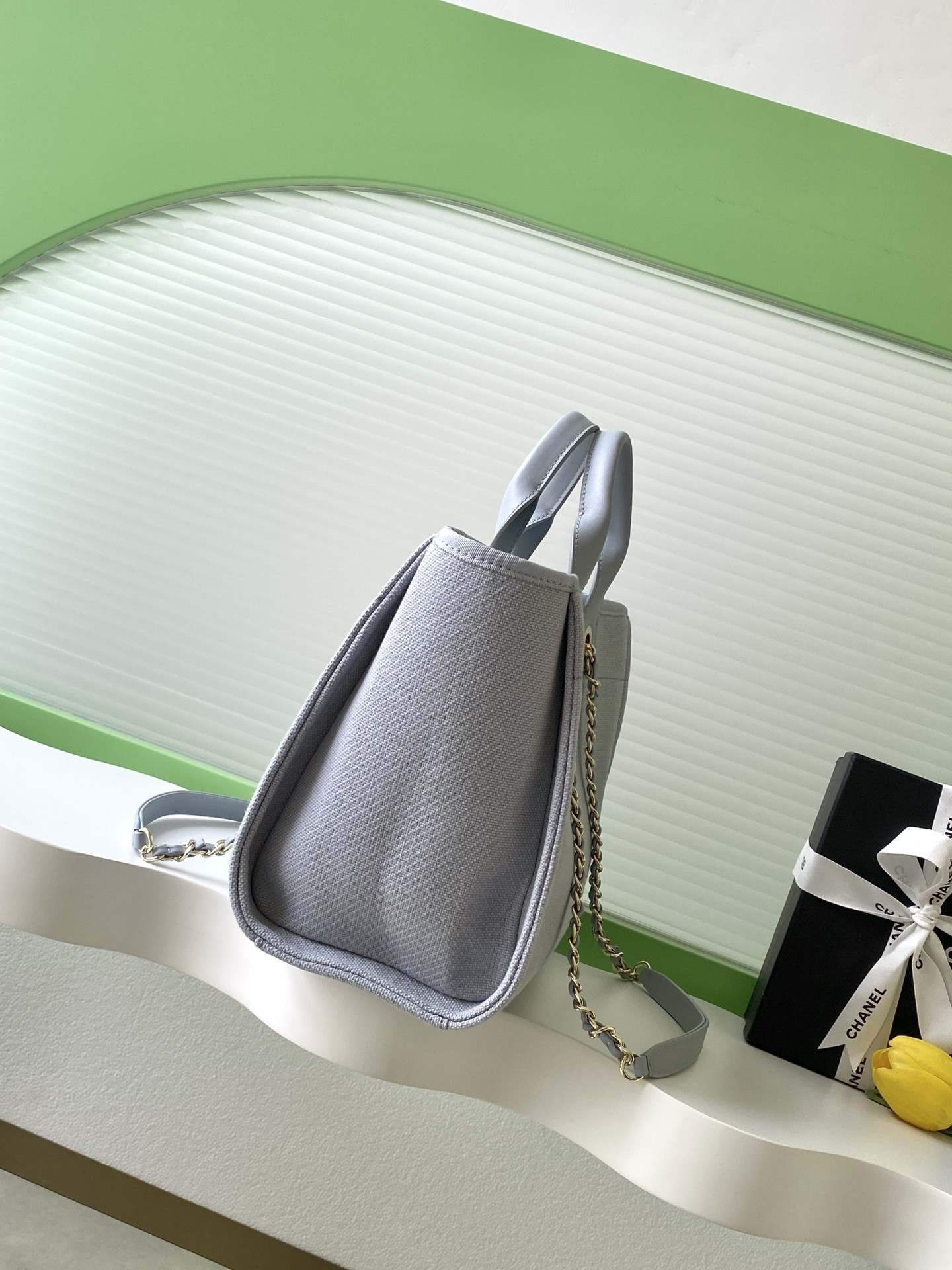 Ch**el deauville tote shopping bag 33x22x13cm