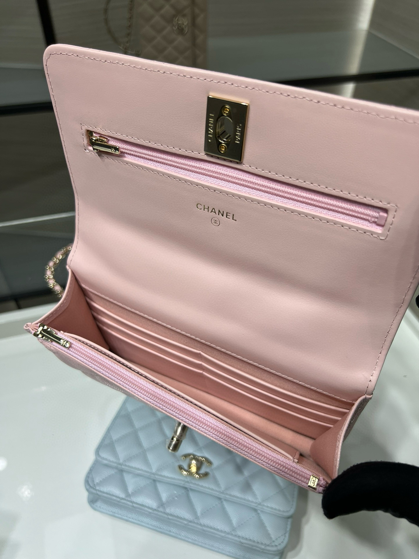 Chanel Clutch With Chain AP4579 19x12x3.5cm