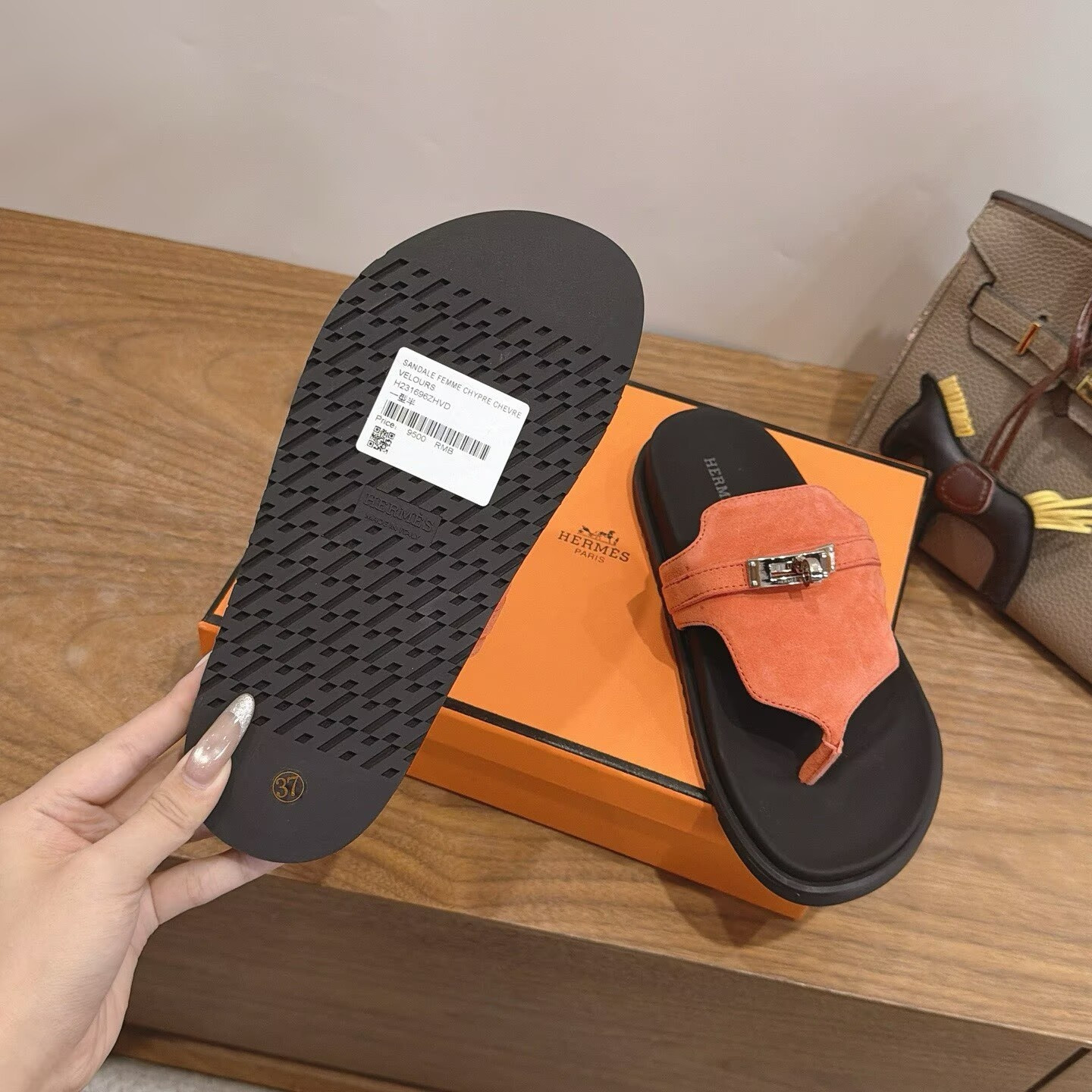 UA H**me5 Empire Sandal