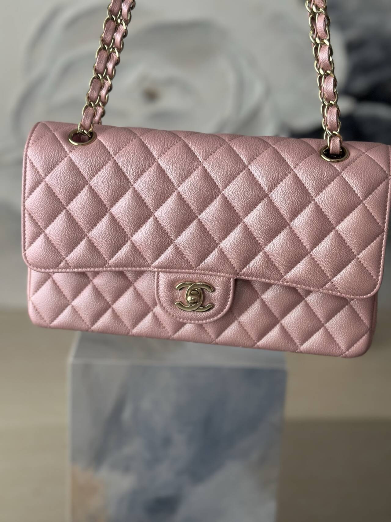 Ch**el Flap Bag Pearlescent Pink AS1112 25.5x15x6cm