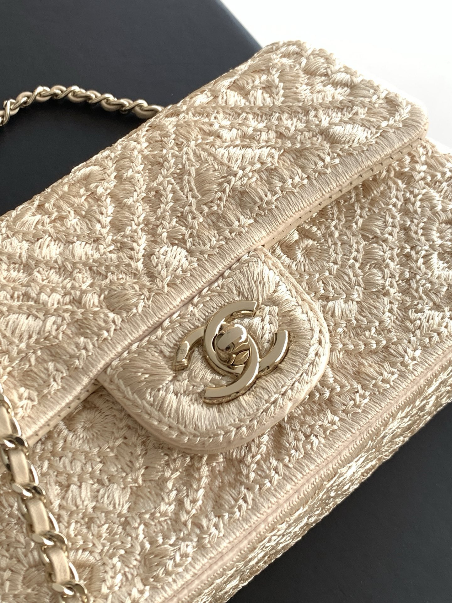 Ch**el flap bag as4561 14x21x8cm