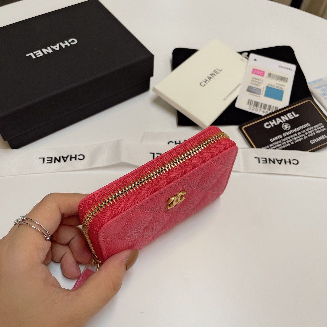 Ch**el ZIPPED COIN PURSE 7.5x11x2.5cm