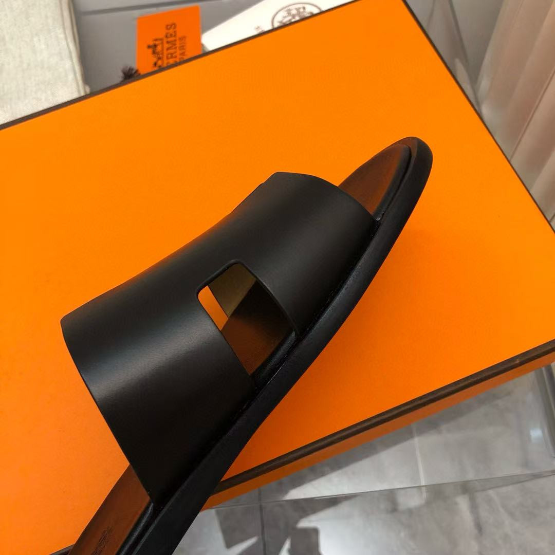 UA H**me5 Izmir sandal