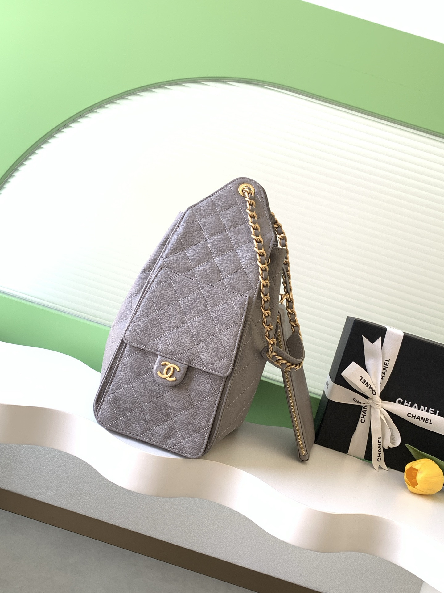 CHANEL 25C Bucket BAG 40x30x15cm