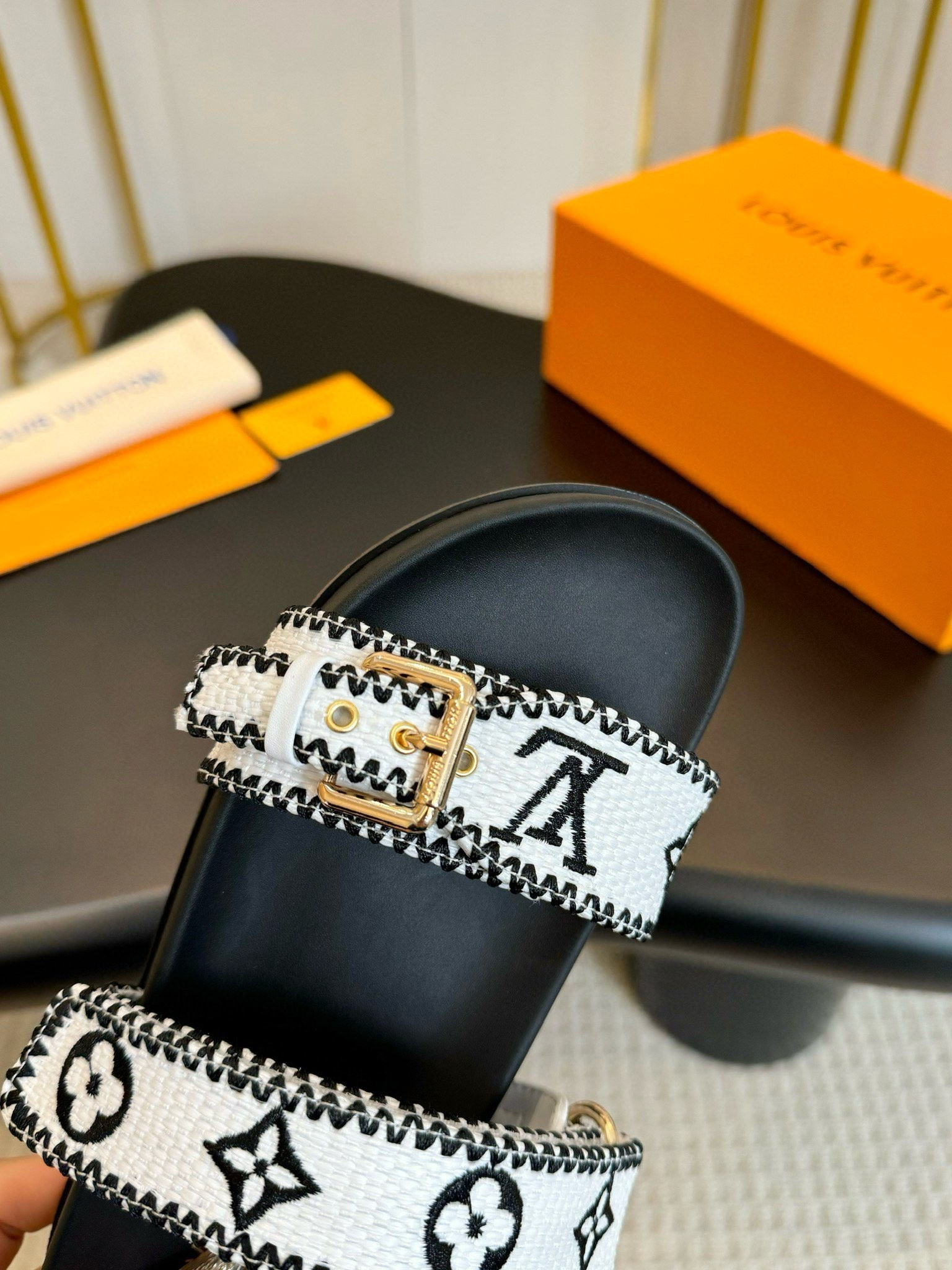 UA LV Bom Dia Flat Comfort Mule