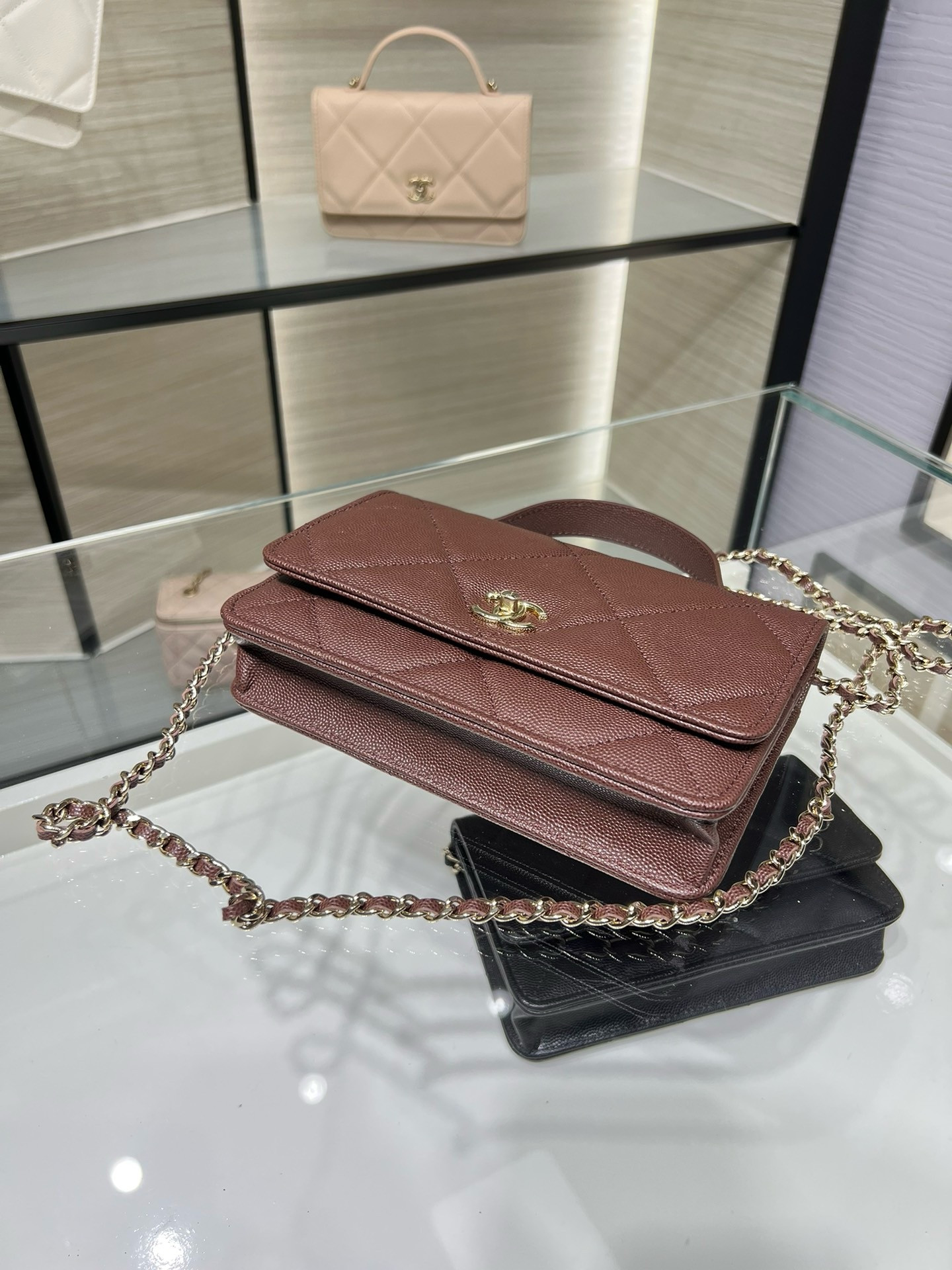 Chanel FLAP BAG WITH TOP HANDLE 19x12x3.5cm