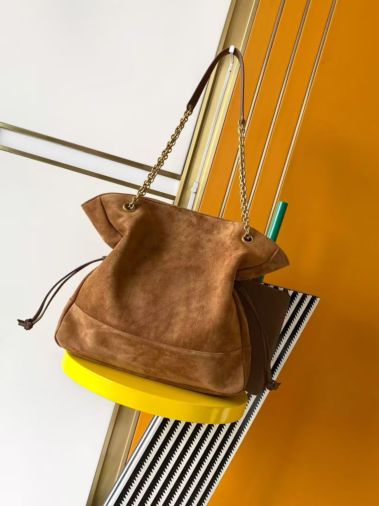 Y51 JAMIE Shopping in Suede 35x35x10cm