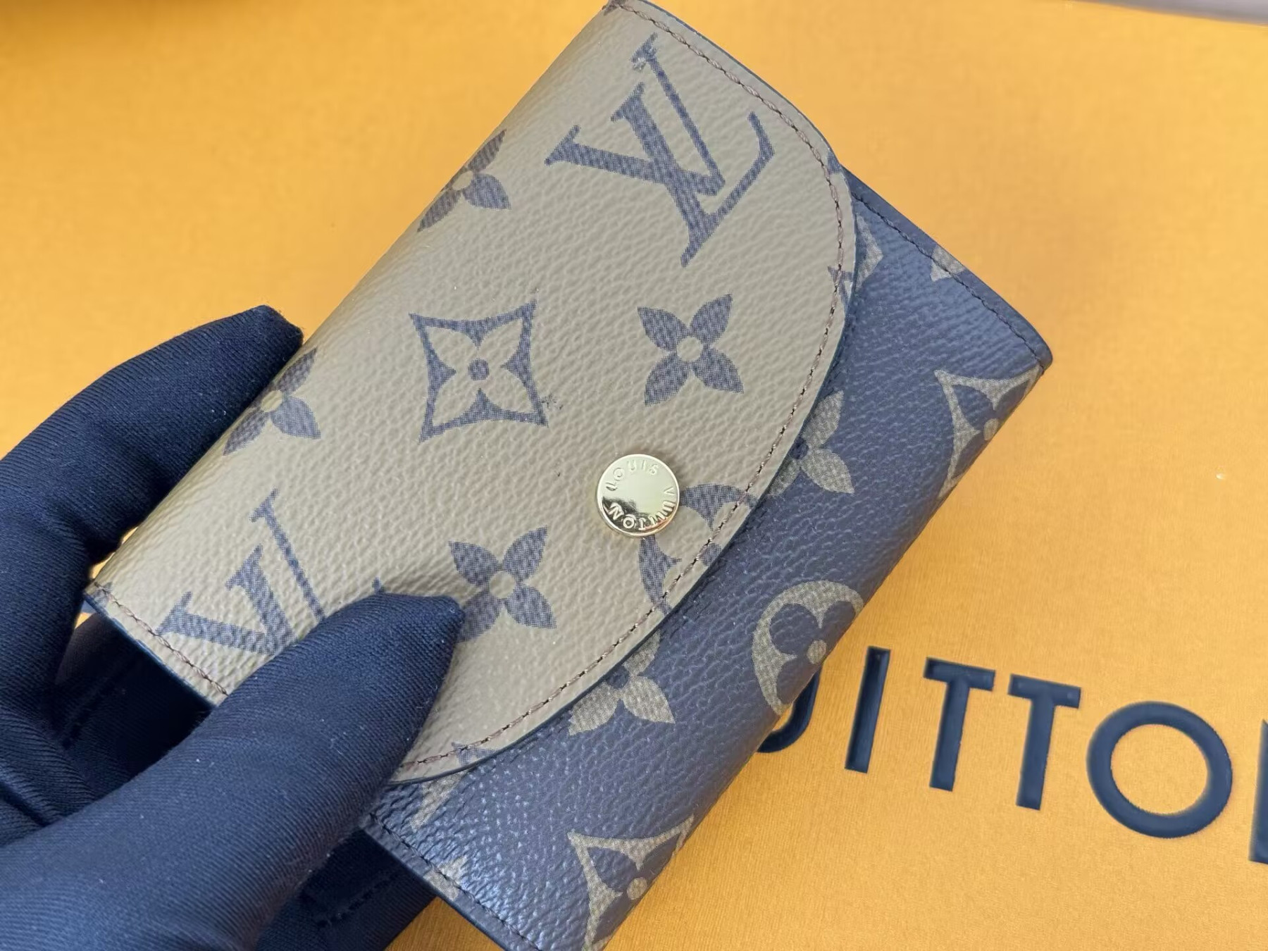 LV Rosalie Coin Purse M82333