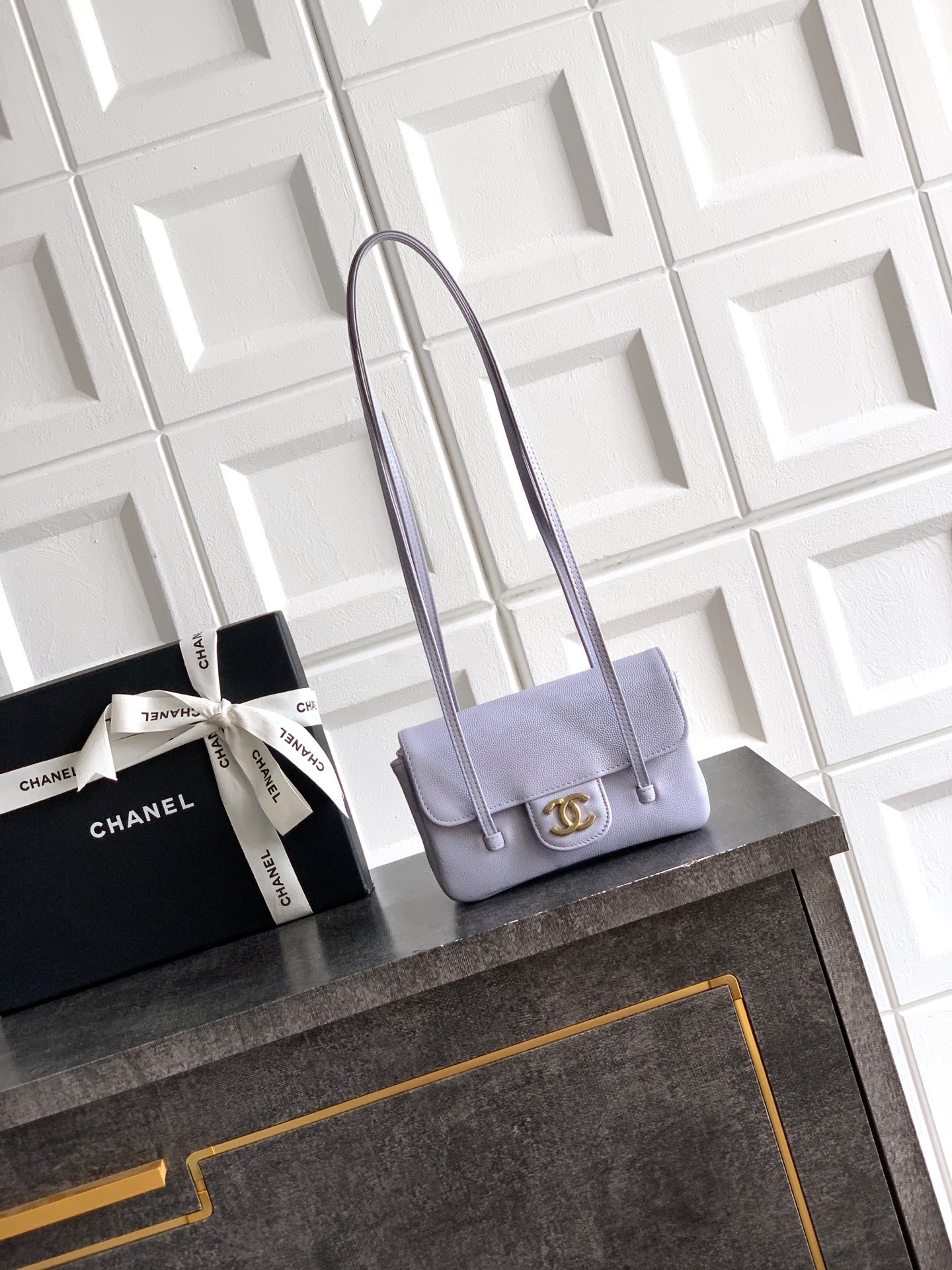 Ch**el flap bag 11.5x17x5cm