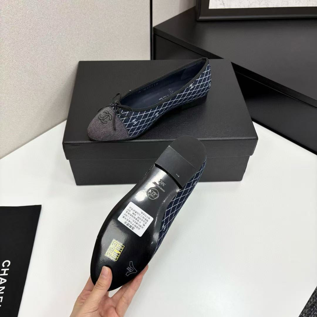 UA Ch**el BALLET FLATS