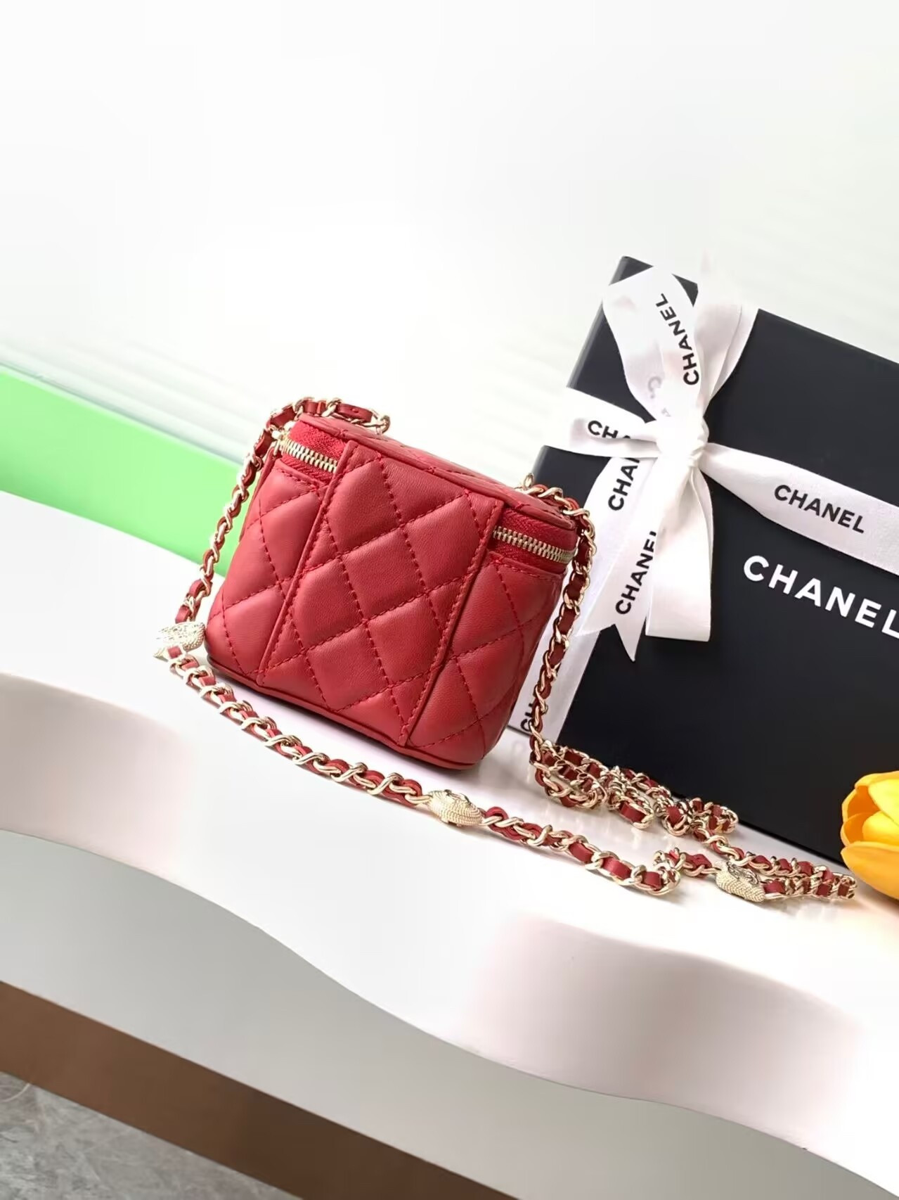 Ch**el Small Vanity with Chain 8.5x11x7cm