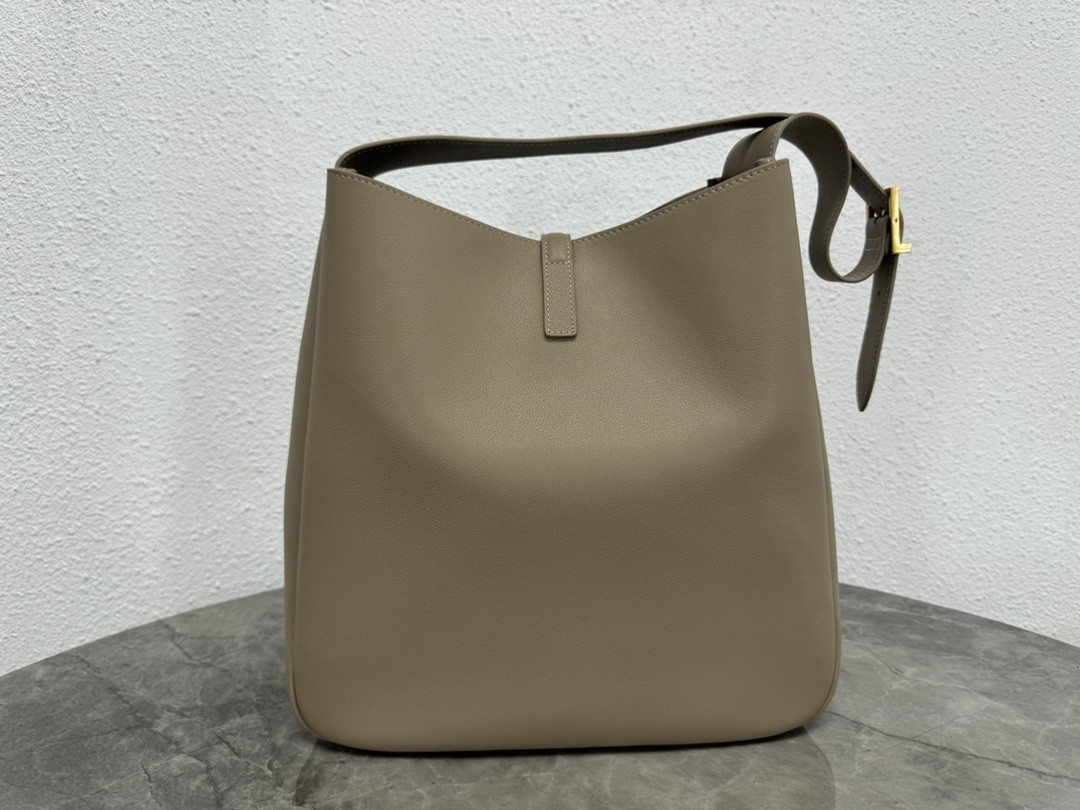 Y51 LE 5 À 7 30 X 31 X 13 CM