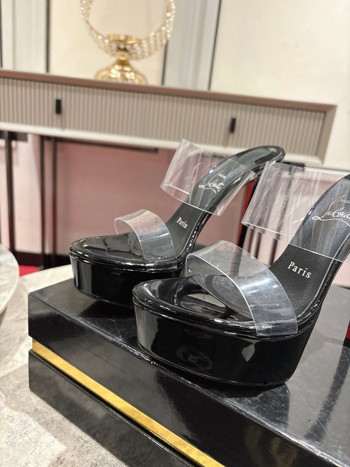 UA Chr1st1an Louboutin Just Nothing Alta 150mm