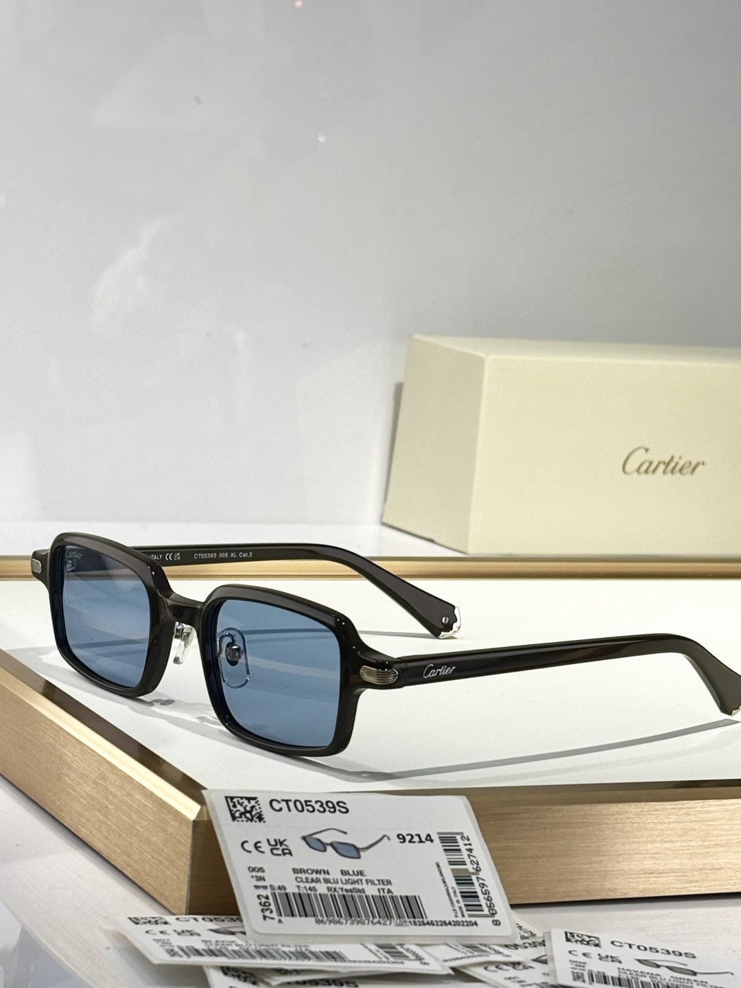 Ca*t1er photo chromic glasses ct0539s 49-22-145