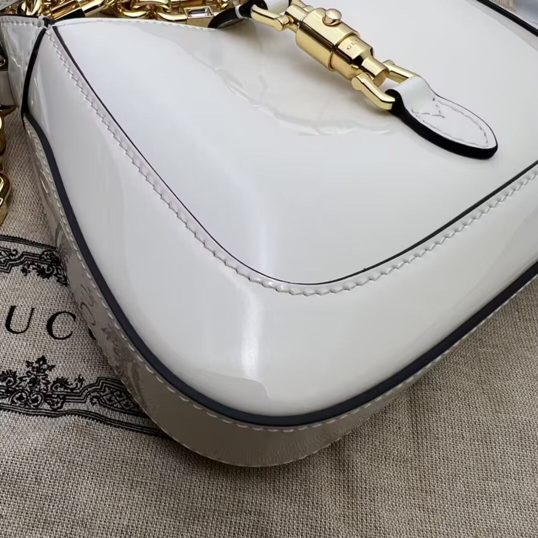 Gucci Mini Jackie 1961 Patent Leather Shoulder Bag 19x13x3cm