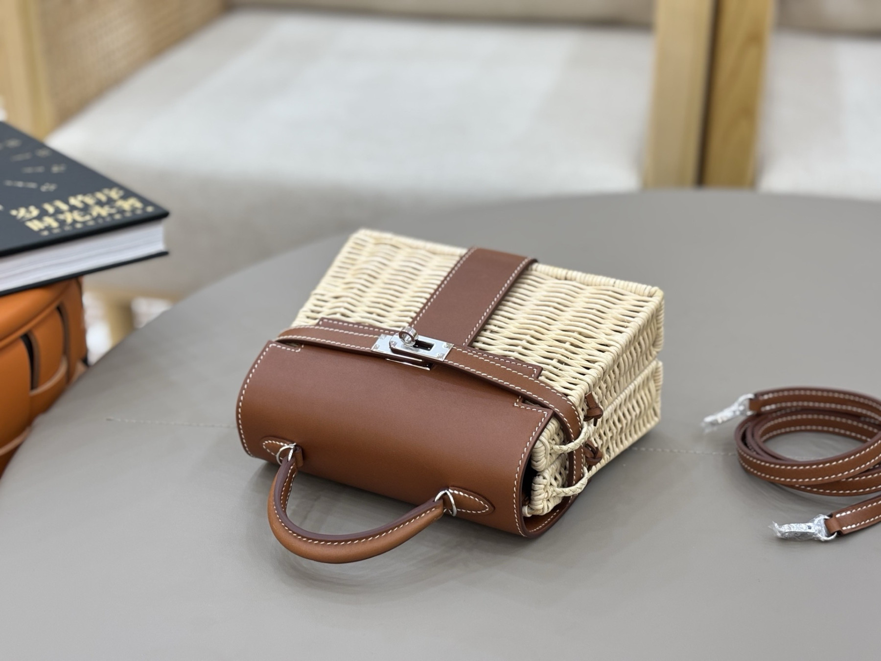 H**me5 Kelly Mini Picnic Handbag 20cm