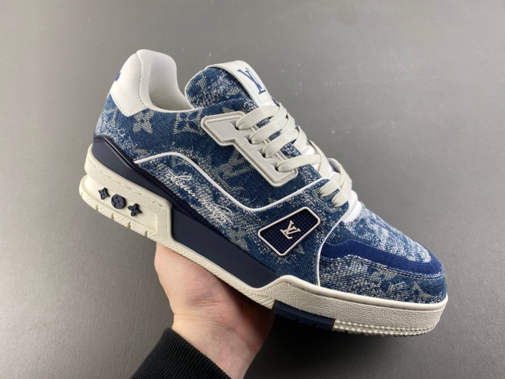 UA LV trainer Sneakers