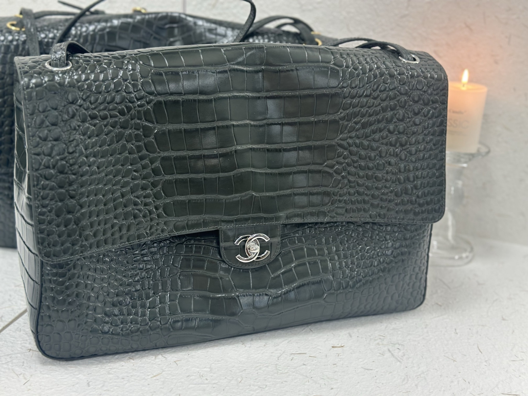 Ch**el Maxi Flap Bag Olive Green Silver hardware AS6233 26x38.5x11cm