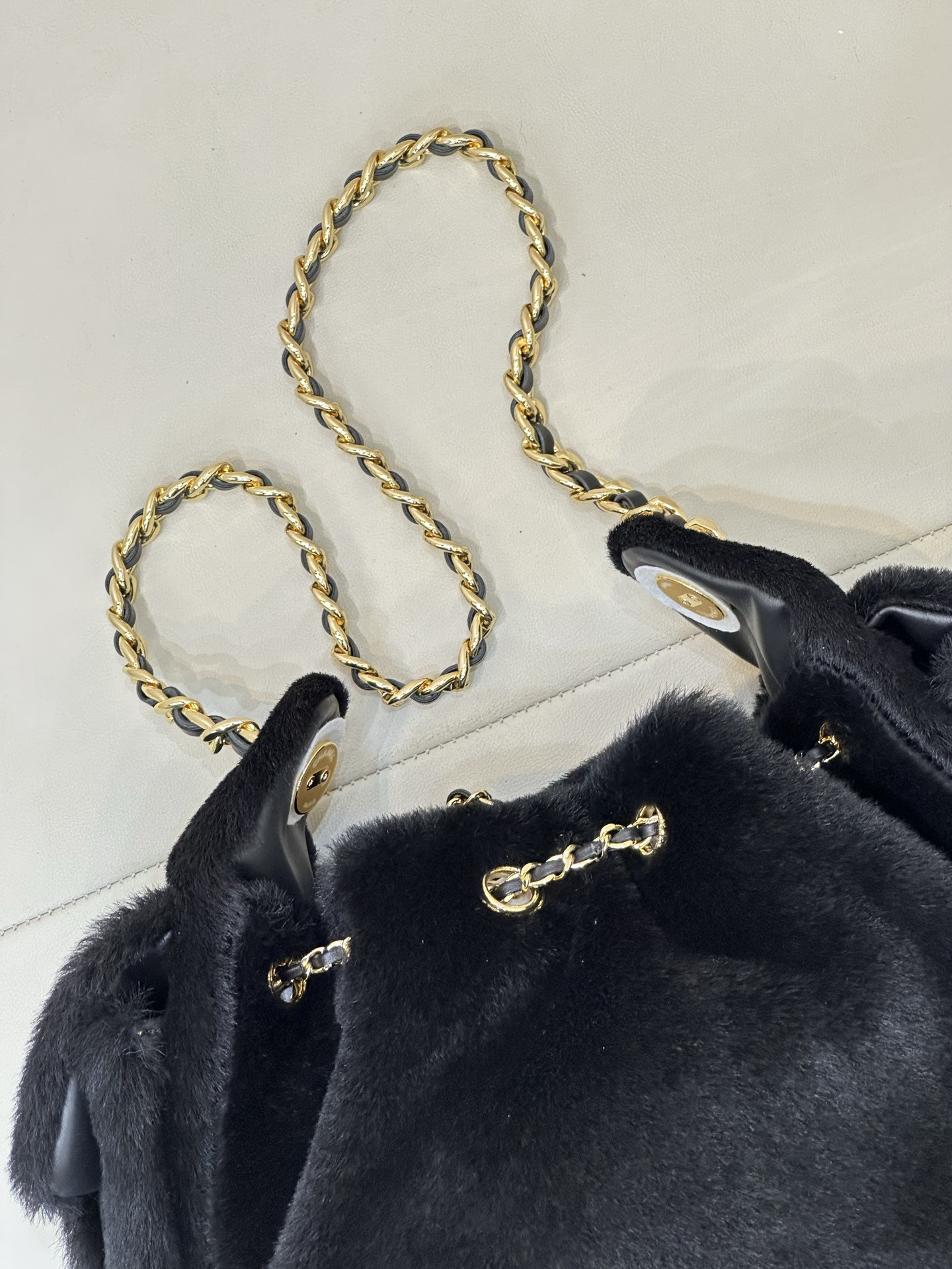 Ch**el 25C Bucket Bag 20x22x12.5cm