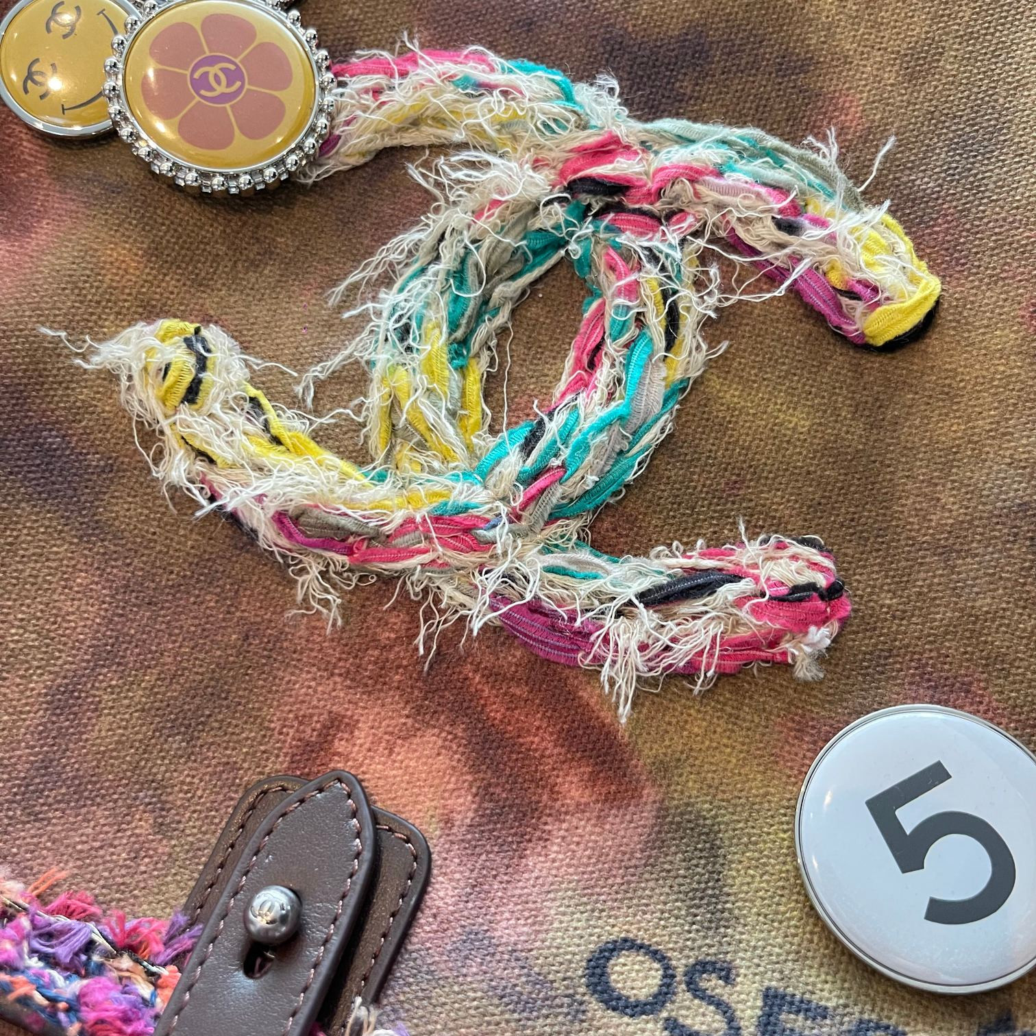 Chanel On the Pavements Graffiti Messenger Bag 30x30cm