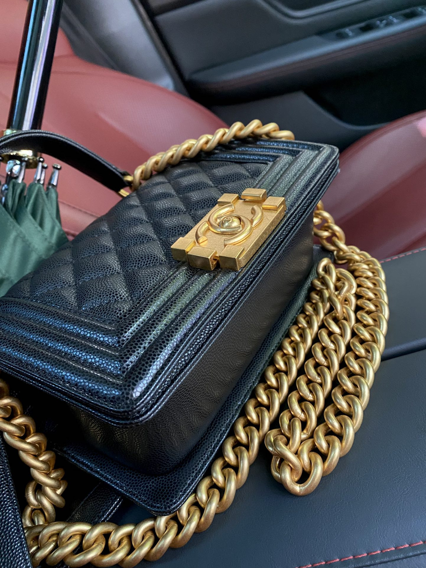 CHANEL Small BOY Handbag A67085 12x20.5x8.5cm