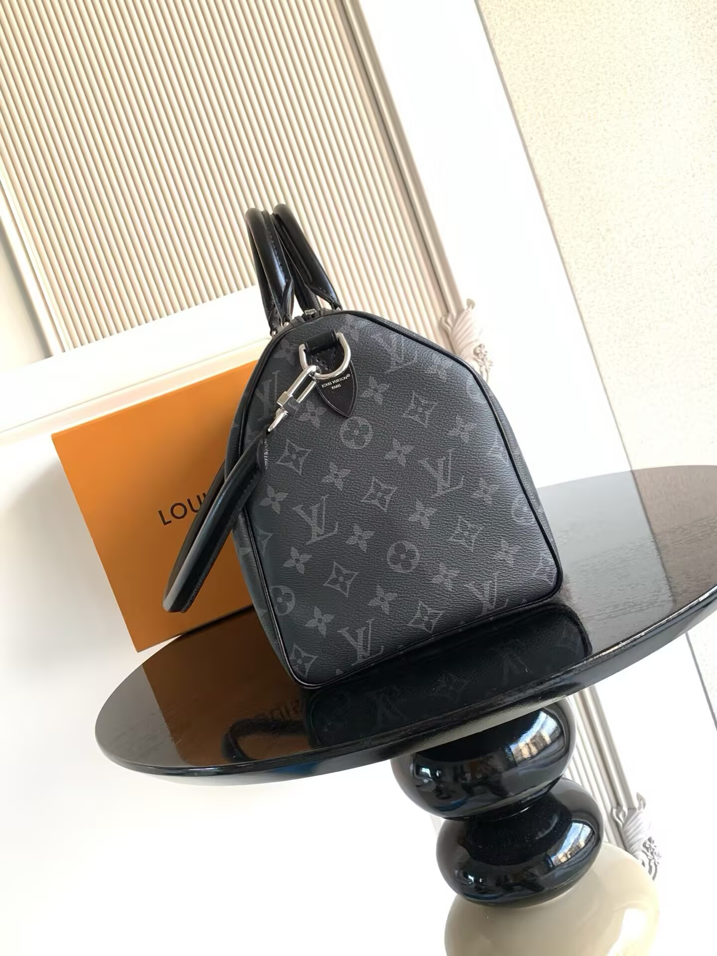 LV Speedy Soft 30 M15102 21x17x30cm