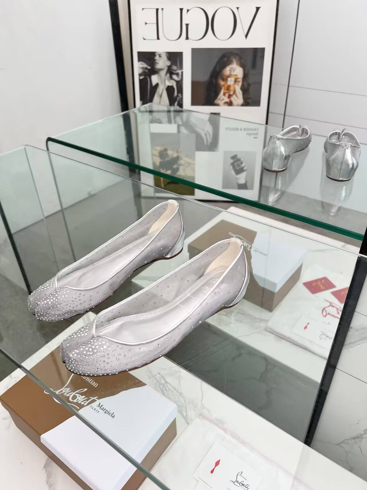 UA Chr1st1an Louboutin x Ma1s0n Marg*e1a Tabi Ballet Flats