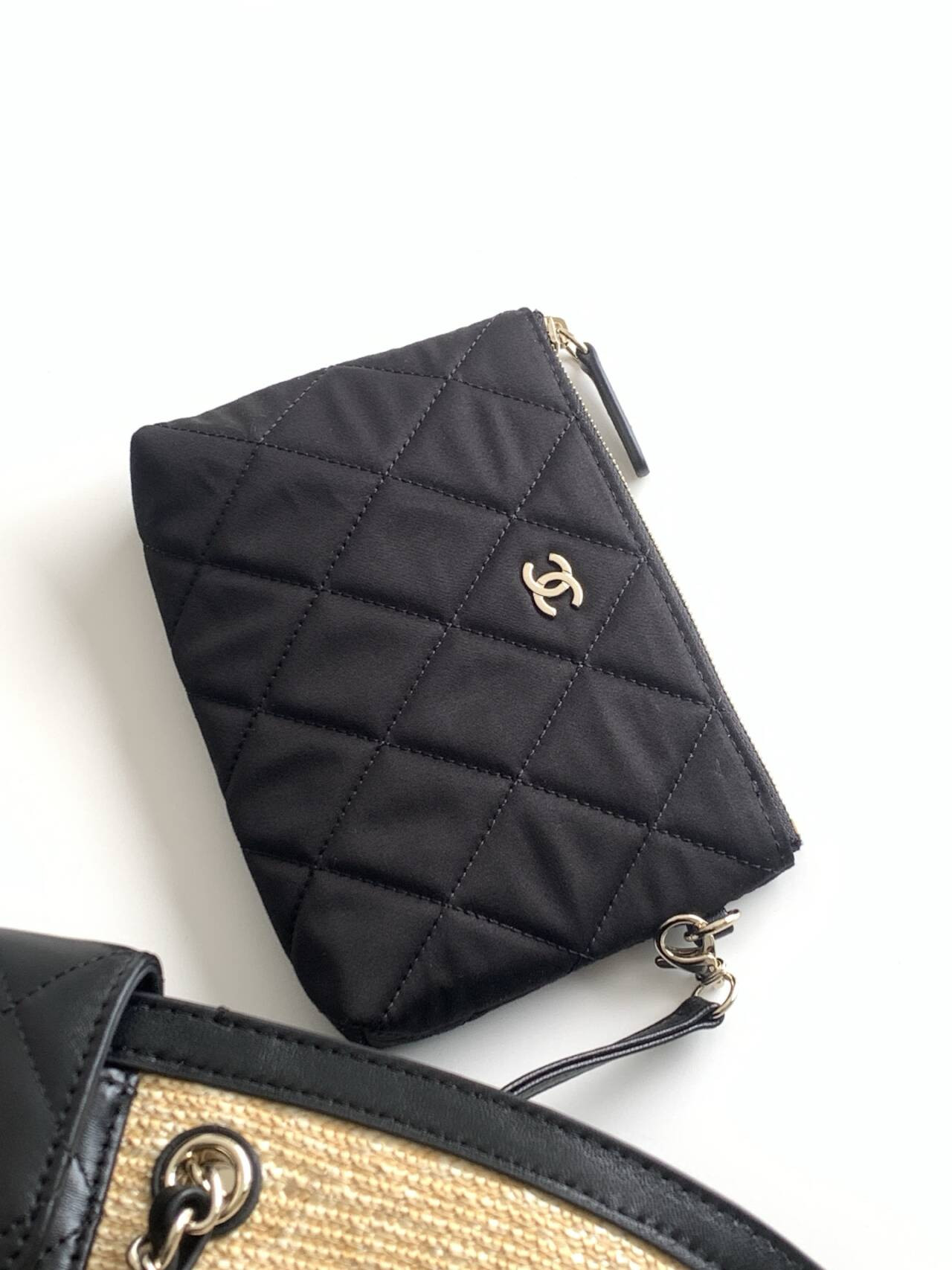 Chanel Shopping Bag 18x41x13cm