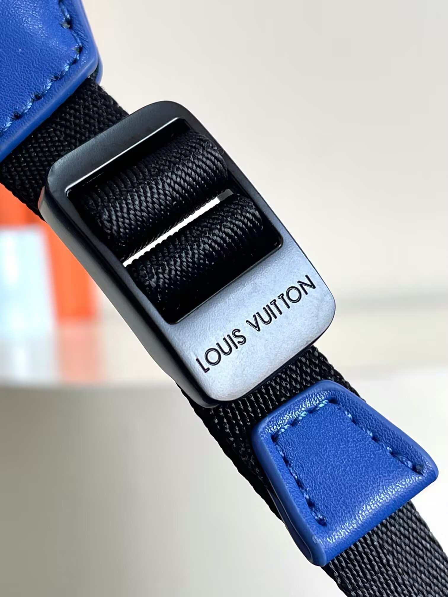 LV Christopher M23189 38x44x21cm