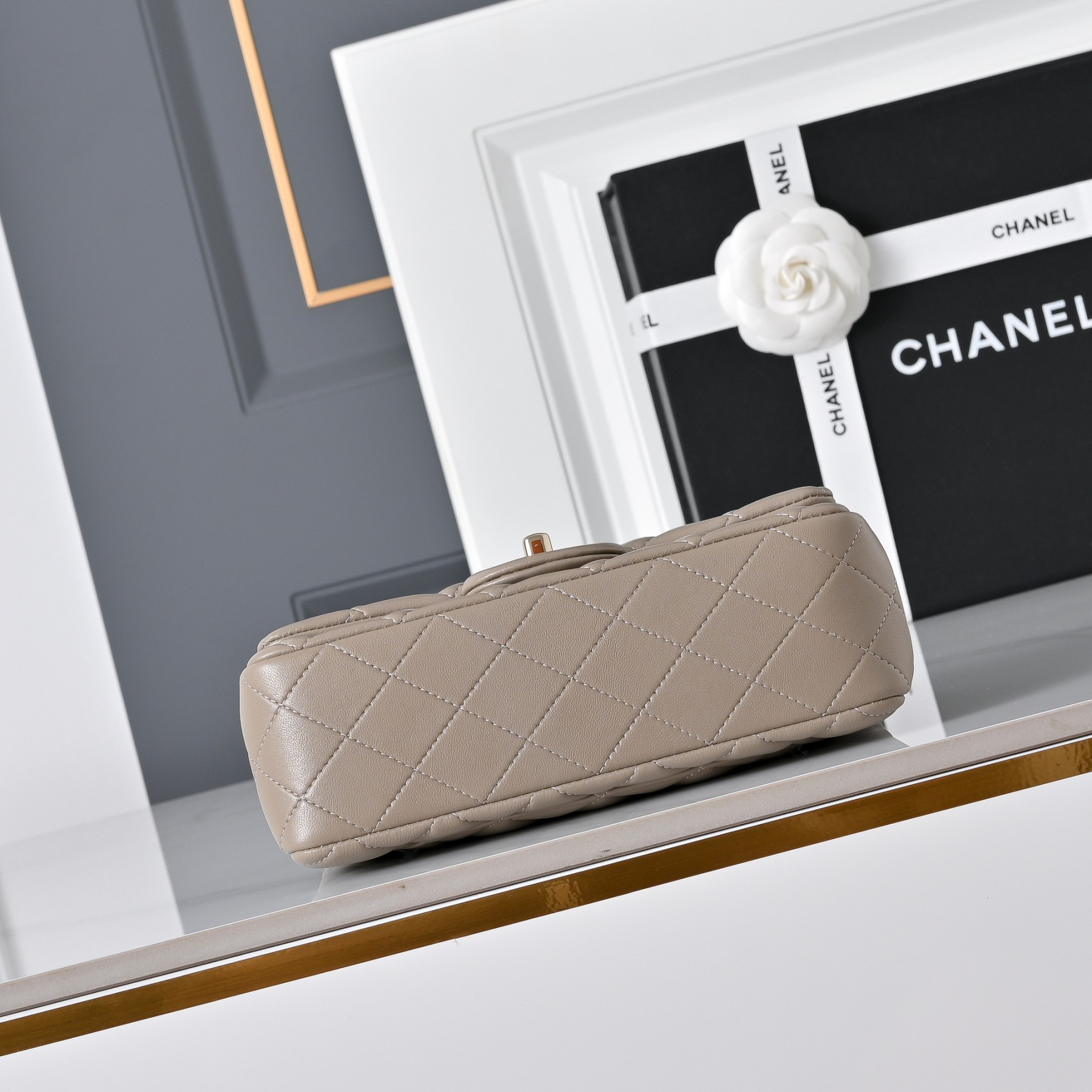 Ch**el mini flap bag 20x12x6.5cm