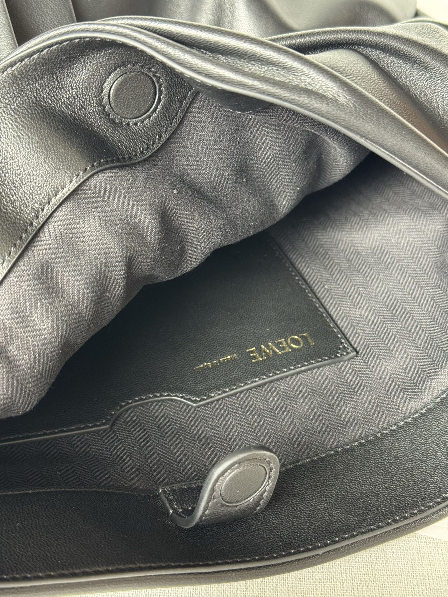 L0ew* Draped Tote in Mellow Nappa Lambskin 30x29x13cm