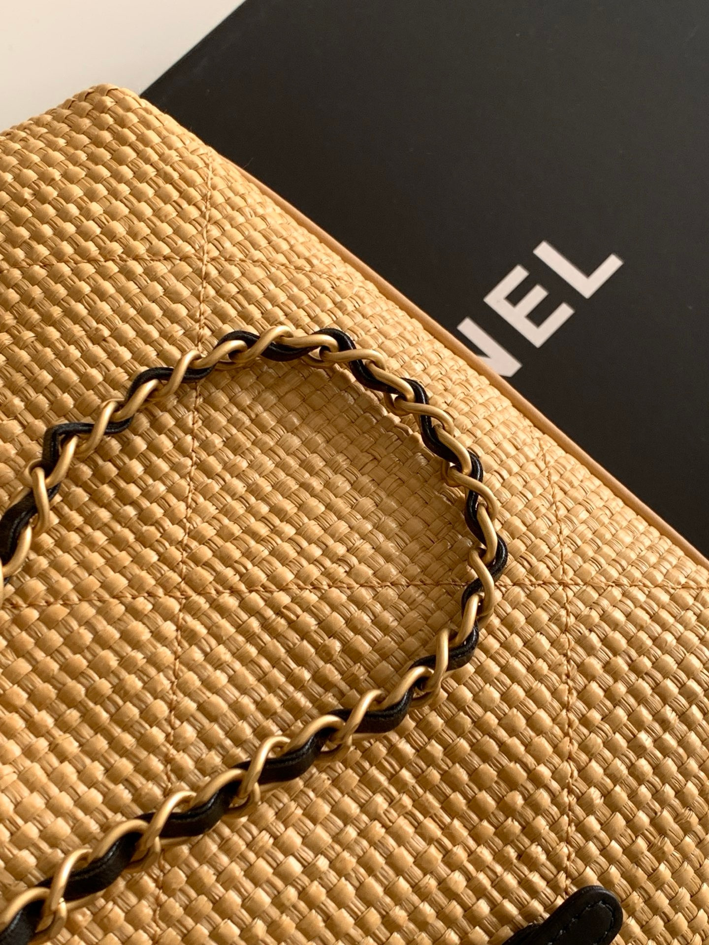 Ch**el shopping bag as6015 20x28x7cm