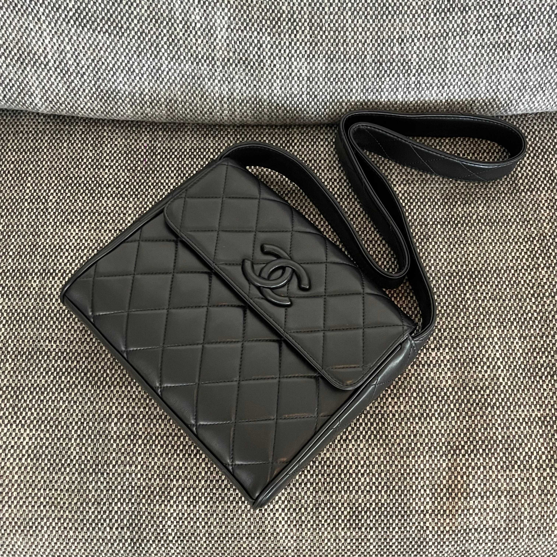 Ch**el coco mark bag 23x18x6cm